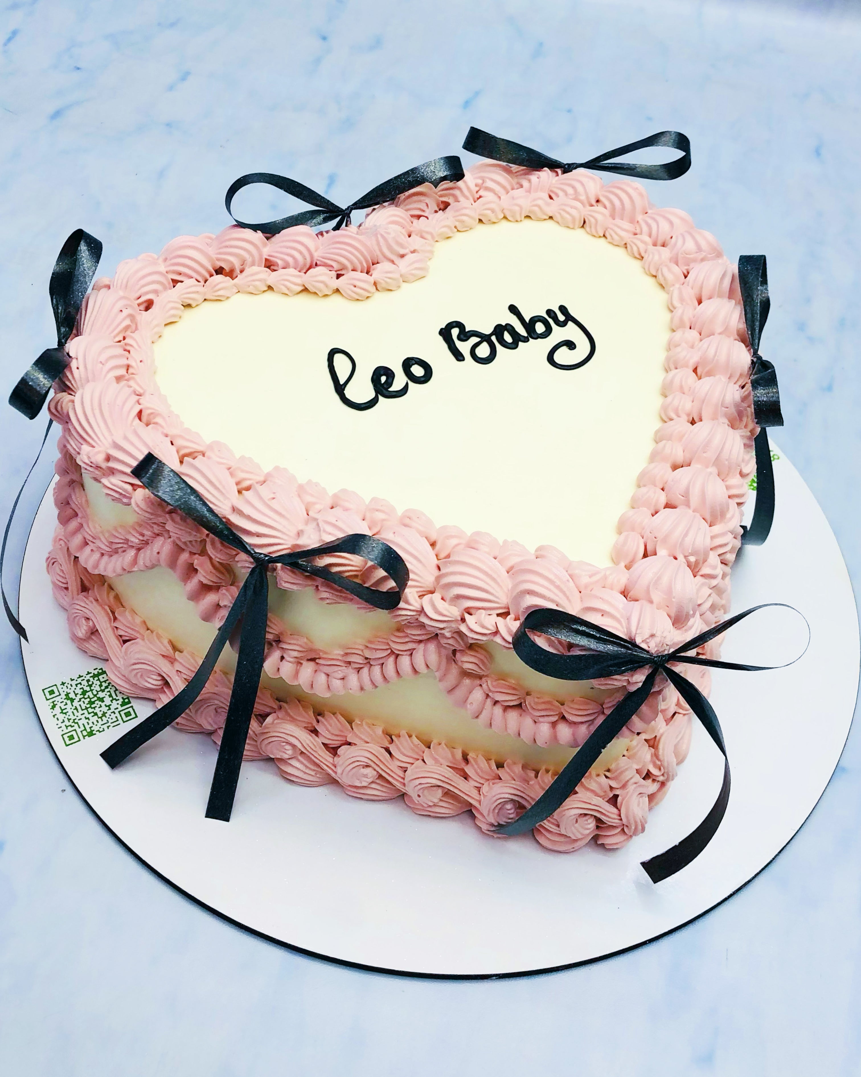 Leo Baby Theme Beautiful Heart Shape Cake
