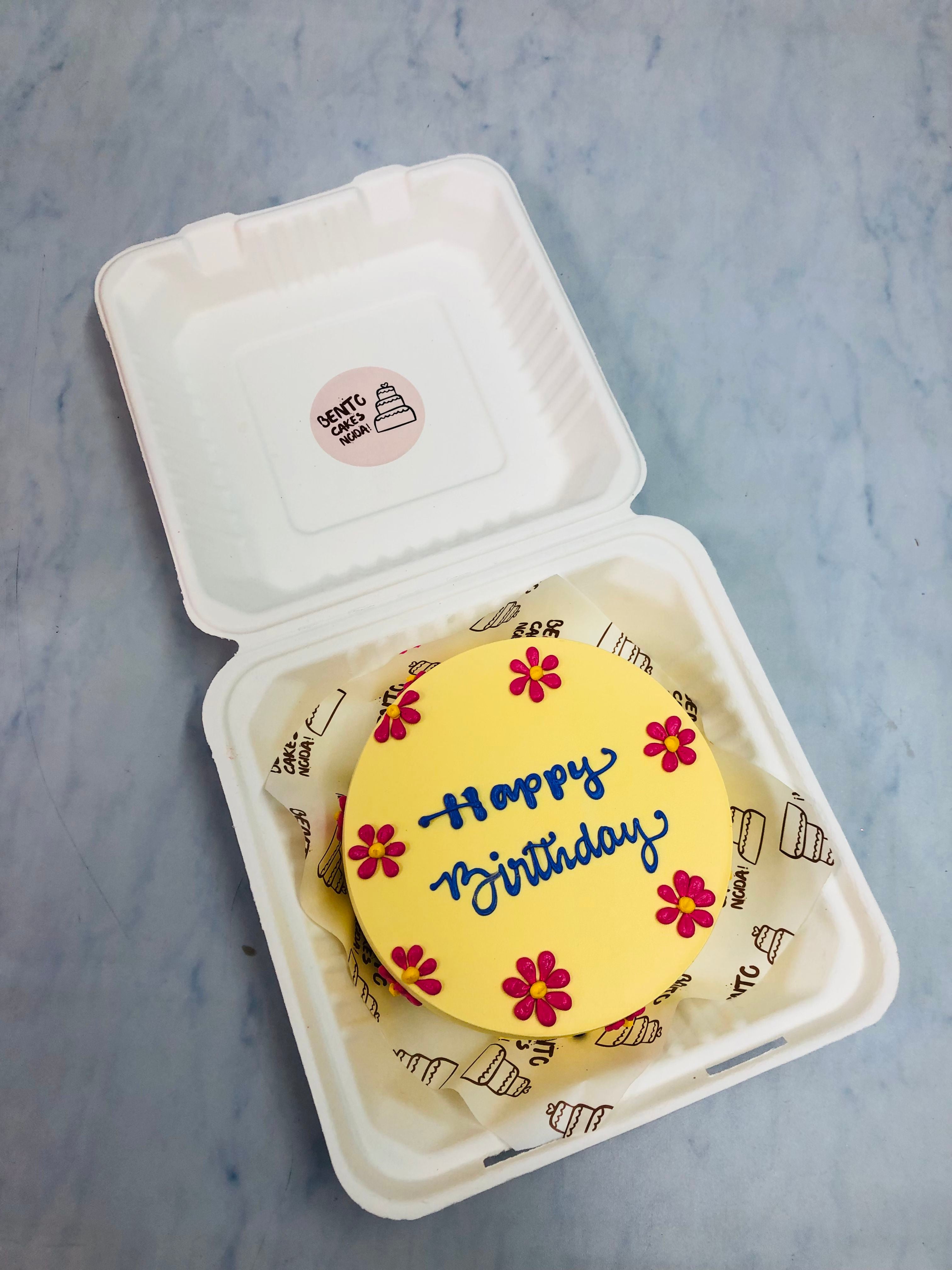 Pretty Flowers Theme Bento Cake