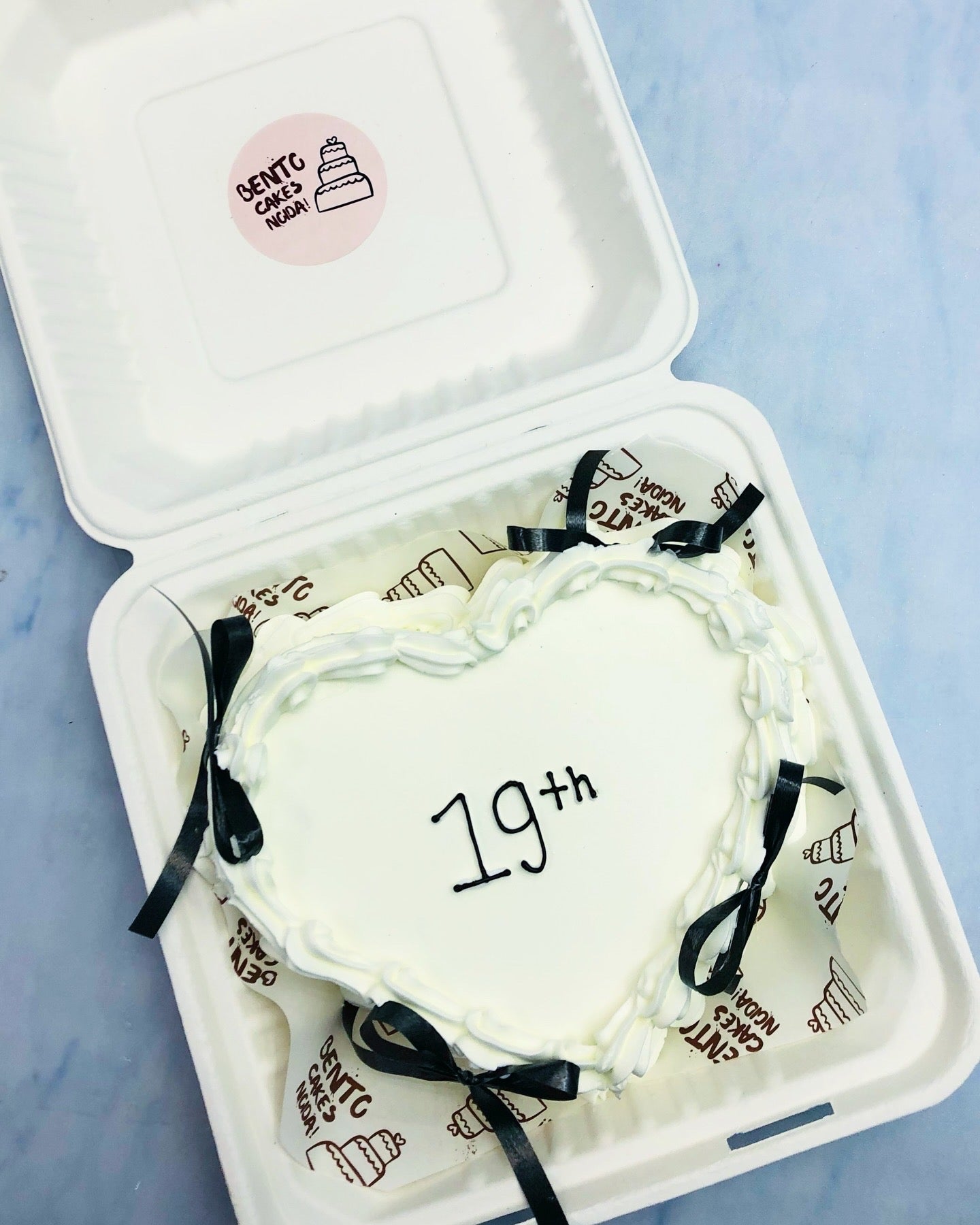 Aesthetic White Heart Bento Cake