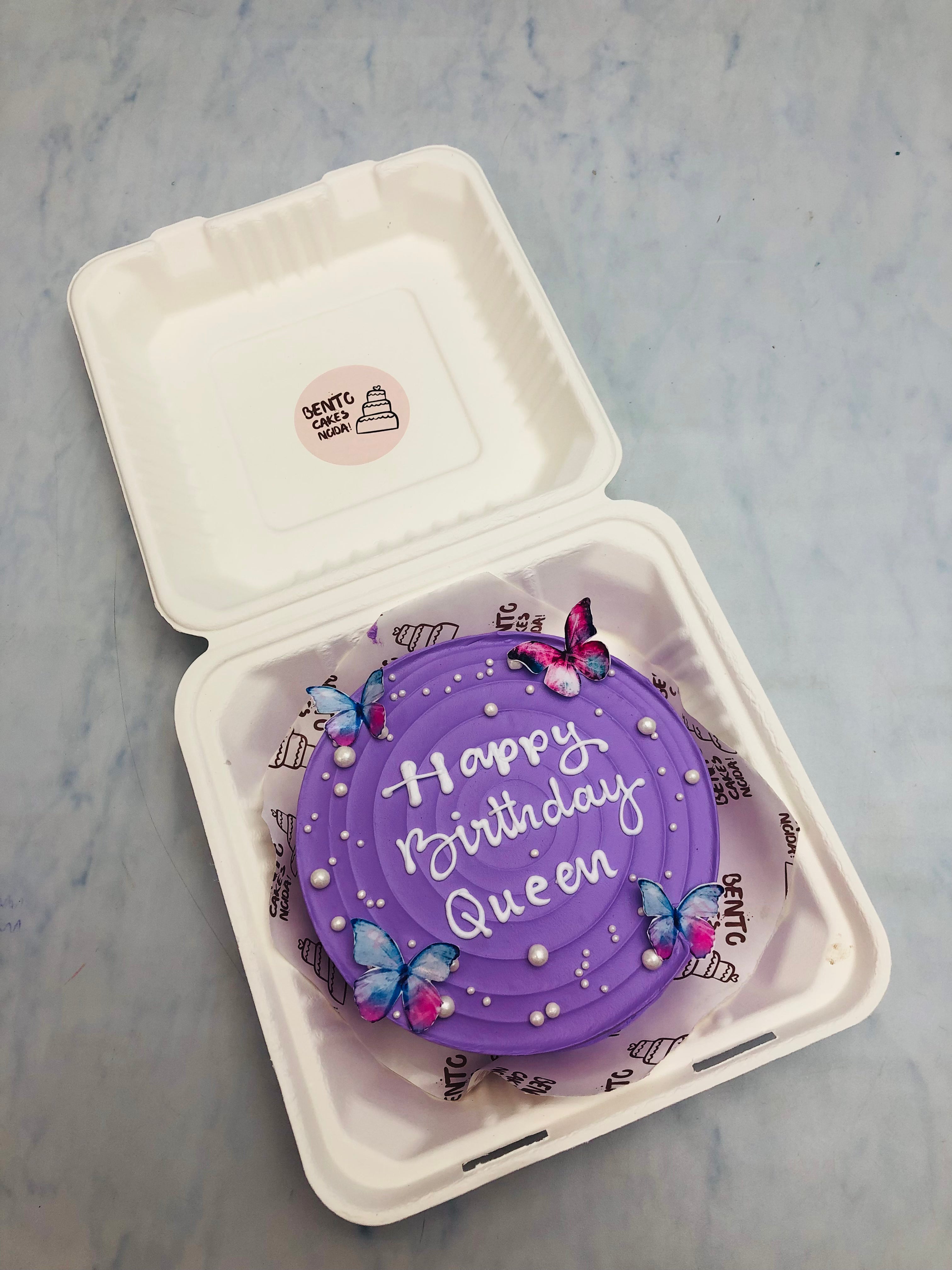 Queen Theme Aesthetic Bento Cake