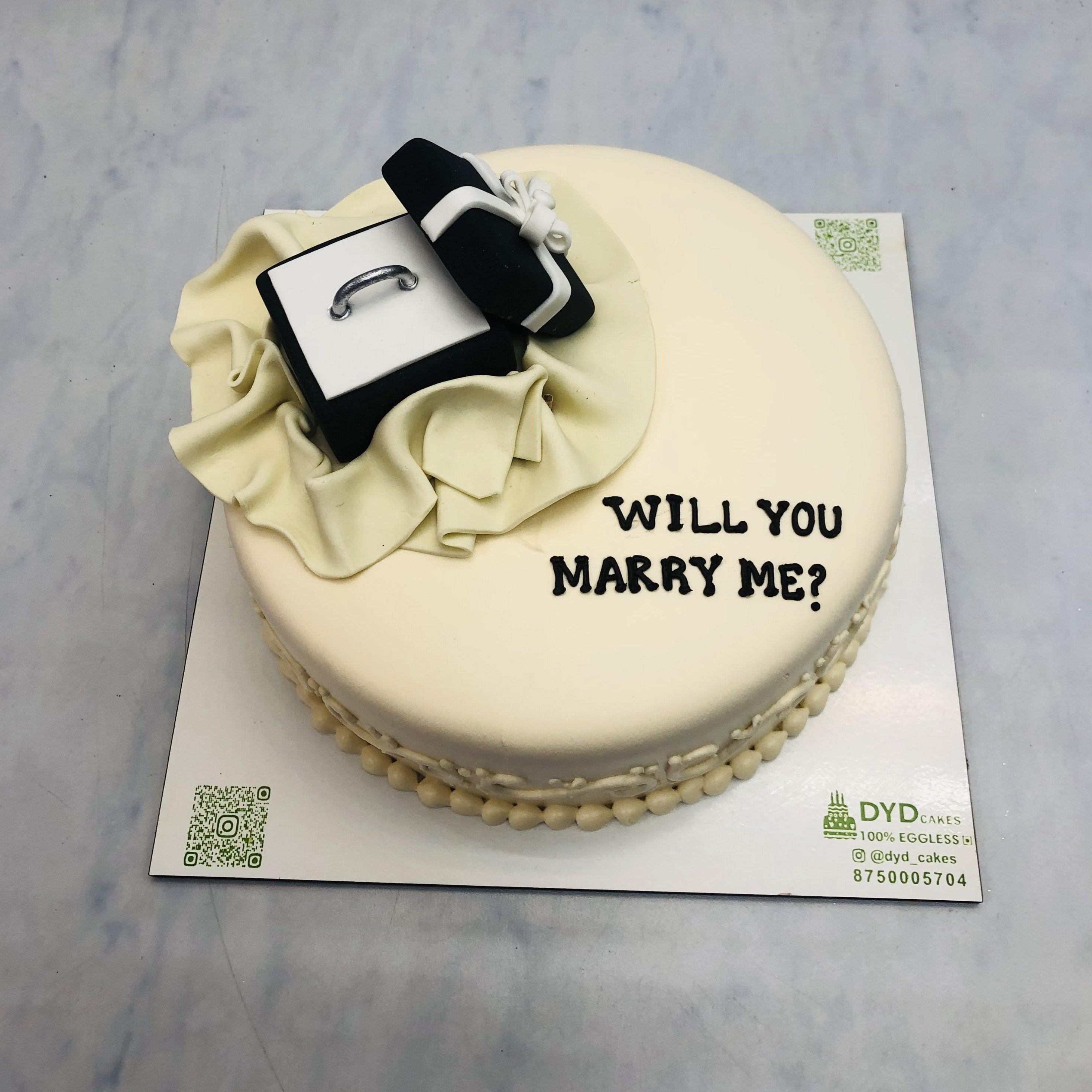 Engagement Ring Theme Beautiful Cake