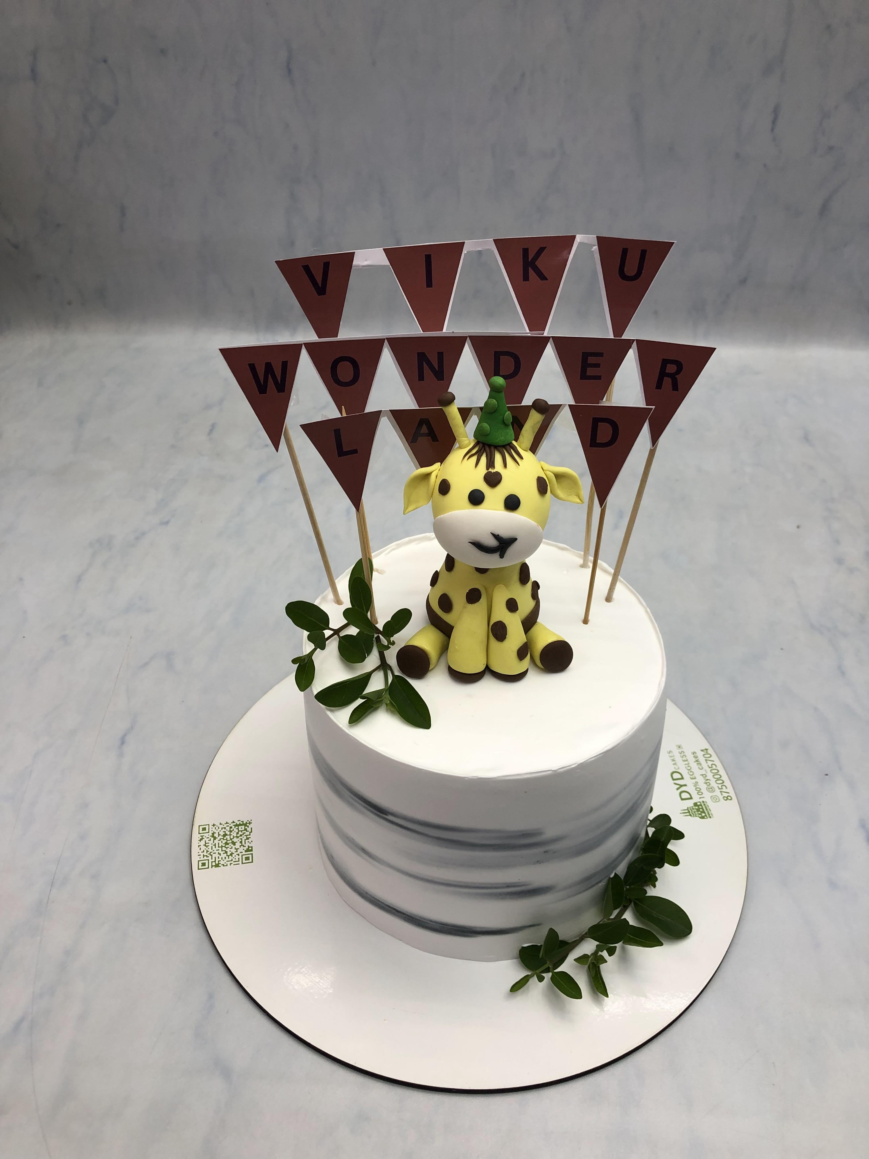 Giraffe Theme Cake