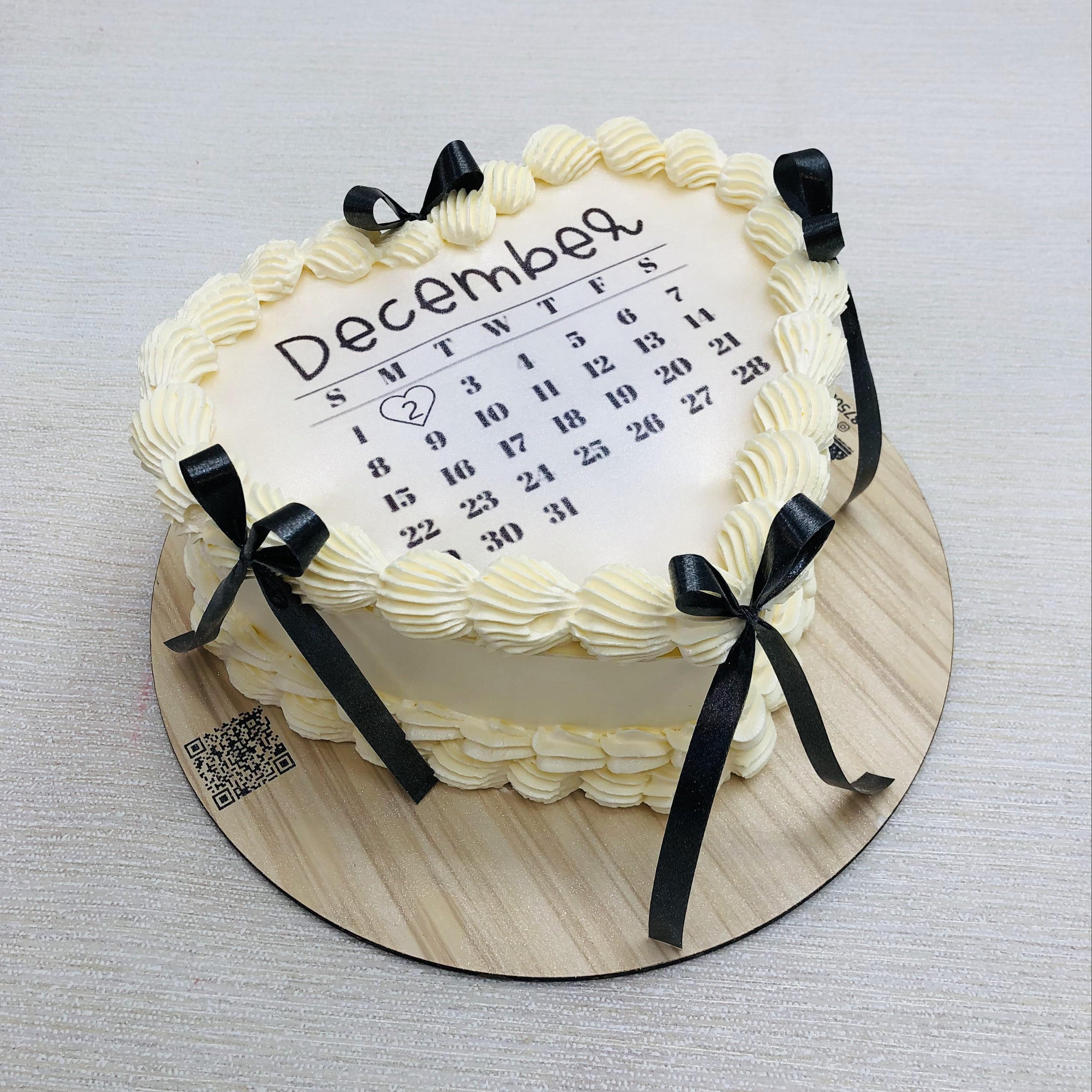 Calendar Theme Fire Cake