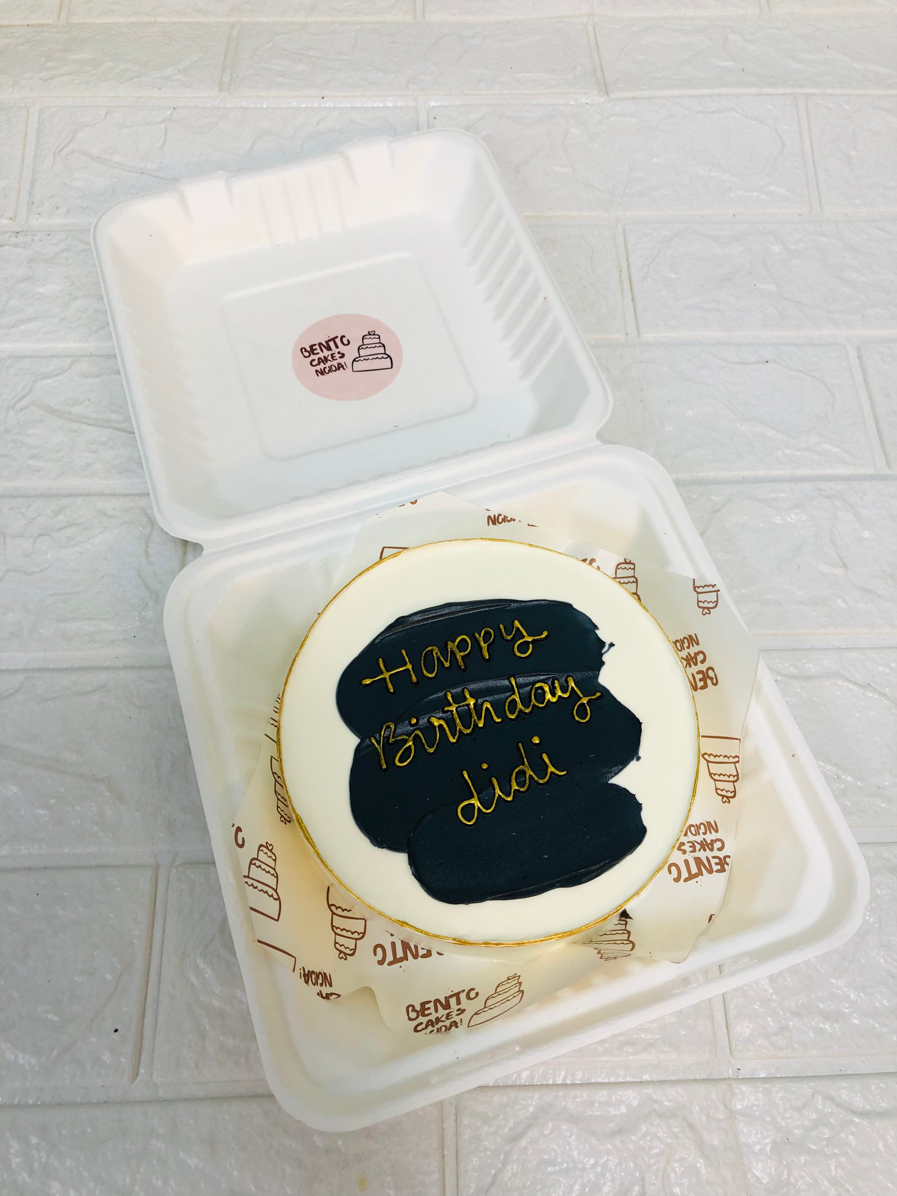 Aesthetic Black Shade Bento Cake