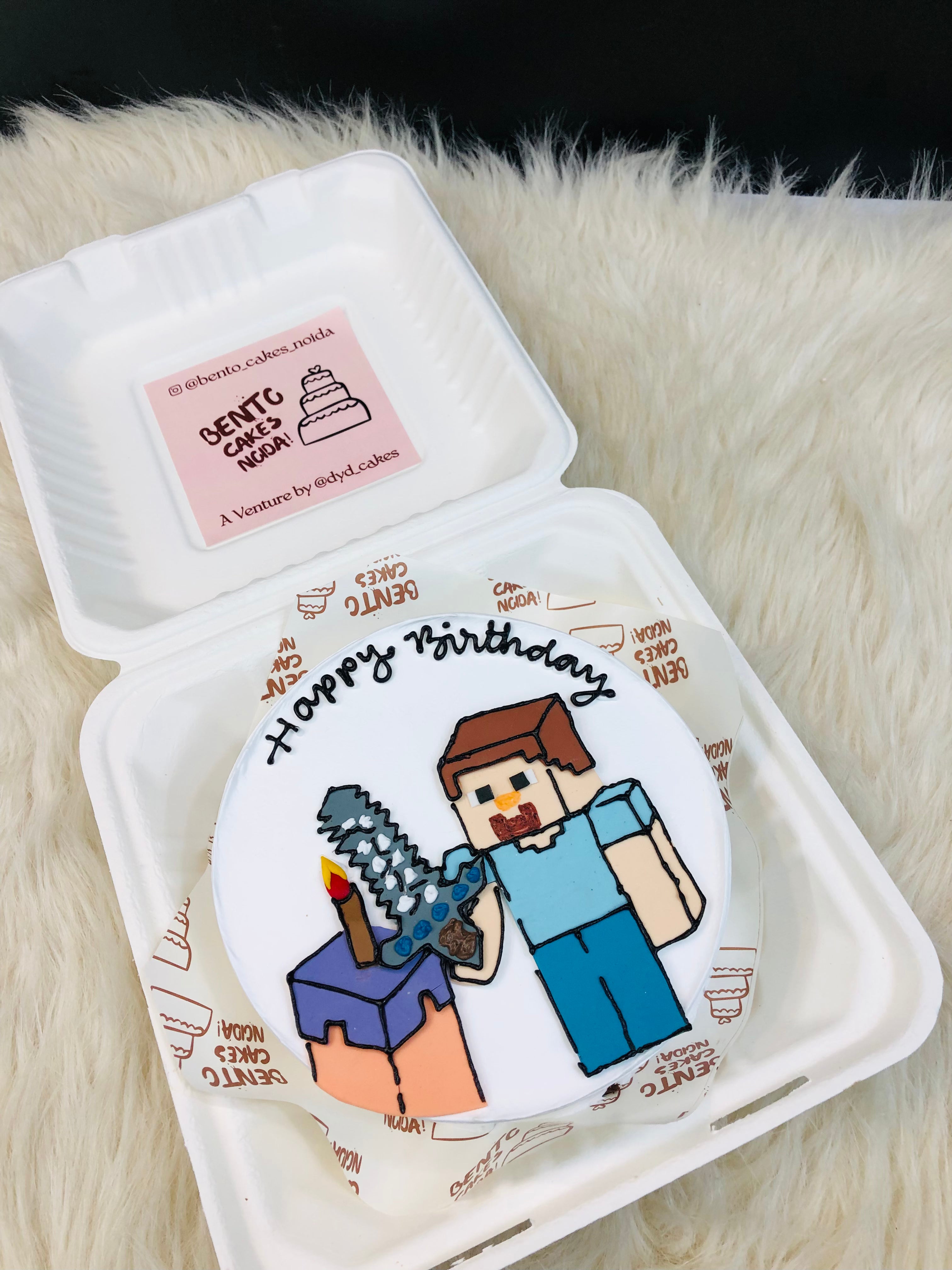 Minecraft Game Theme Bento Cake