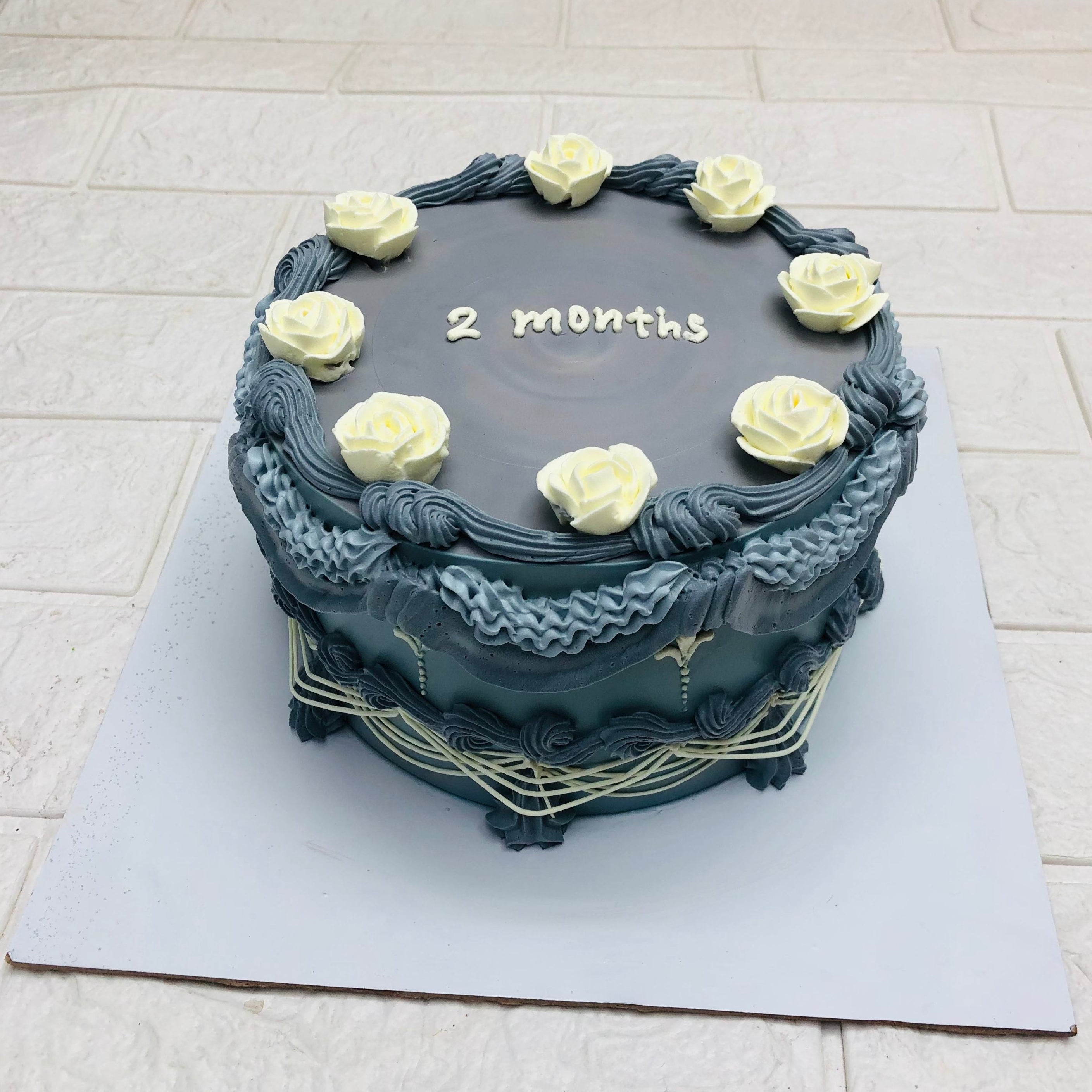 Vintage Grey Floral Cake