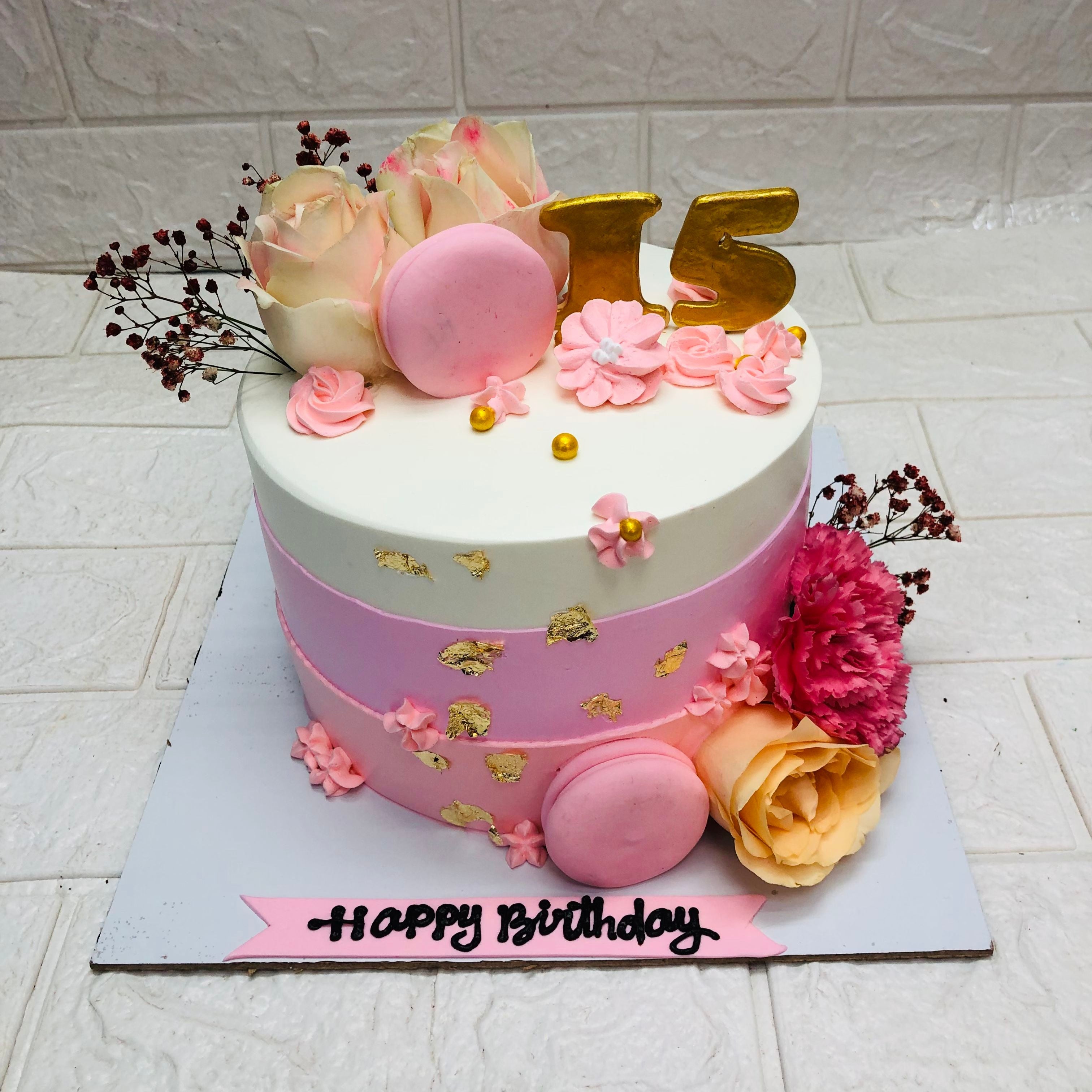 Pretty Floral Birthday Cake