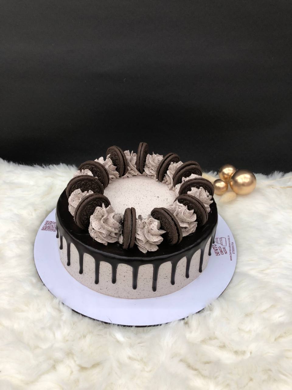 Oreo cookies loaded cake