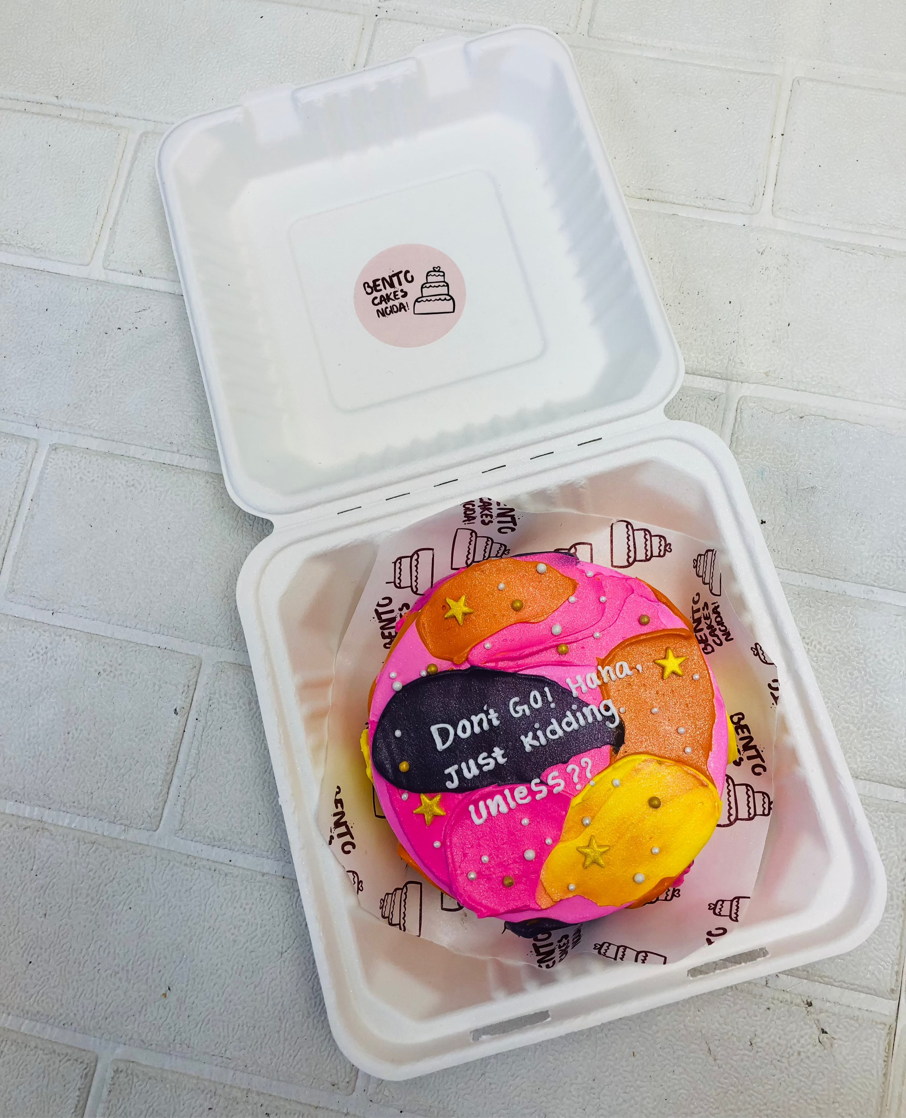 Aeathetic shades colorful bento cake is designed for farewell theme.