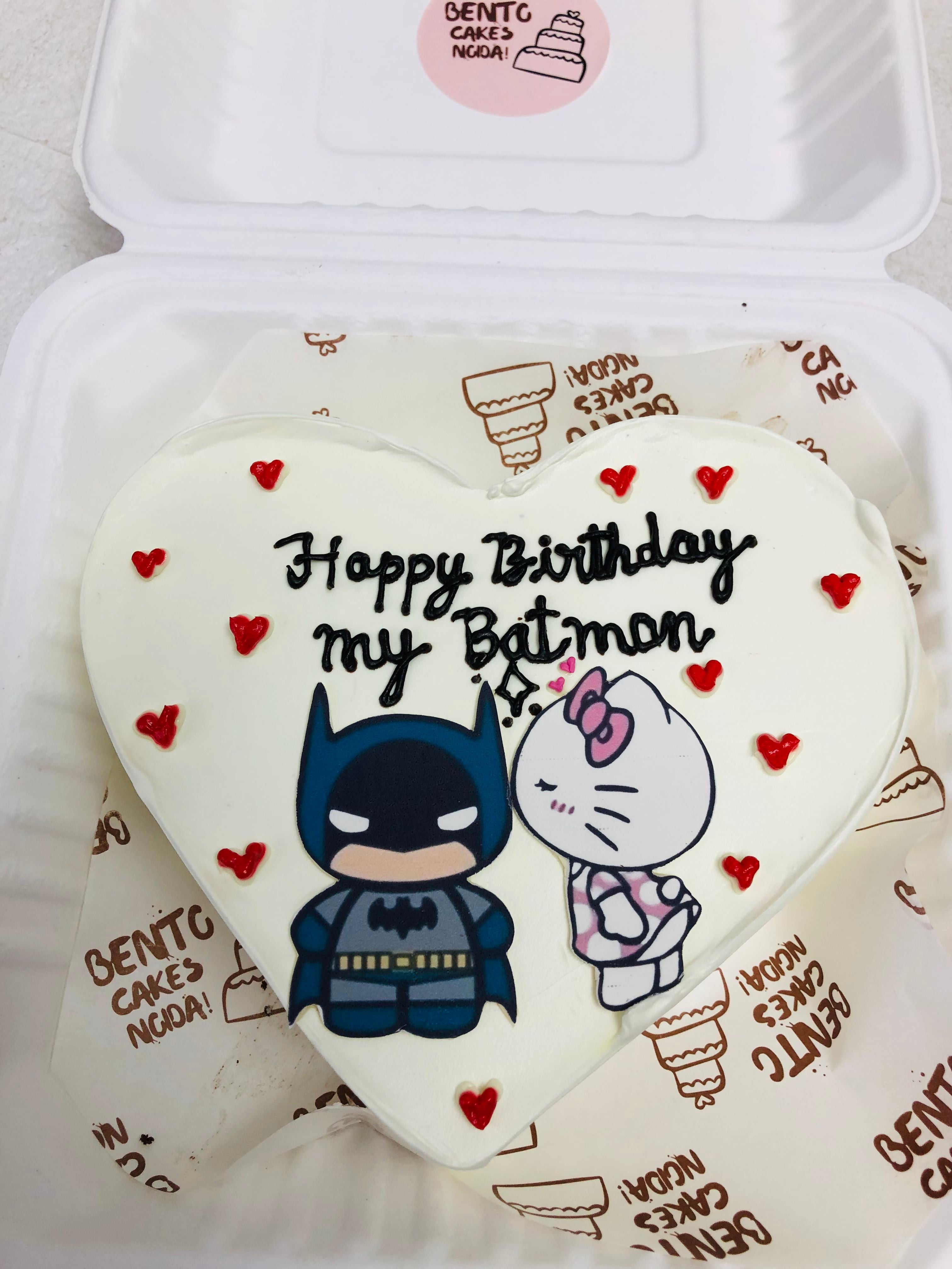 Batman & Hello Kitty bento cake
