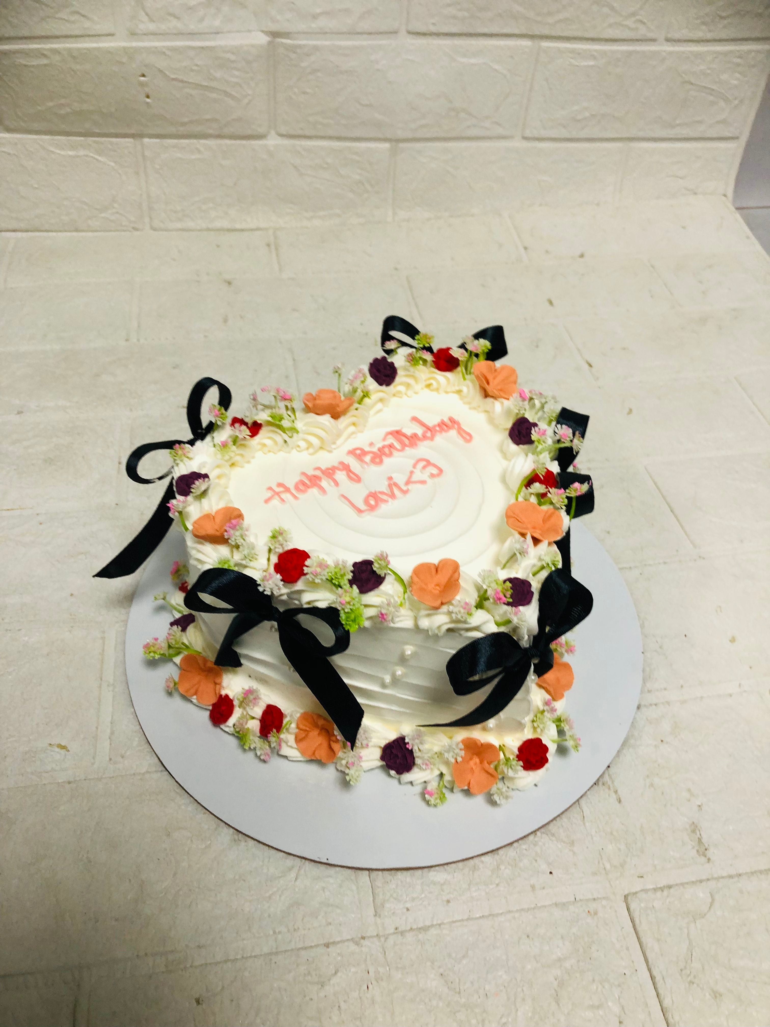 Heart Bloom Cake