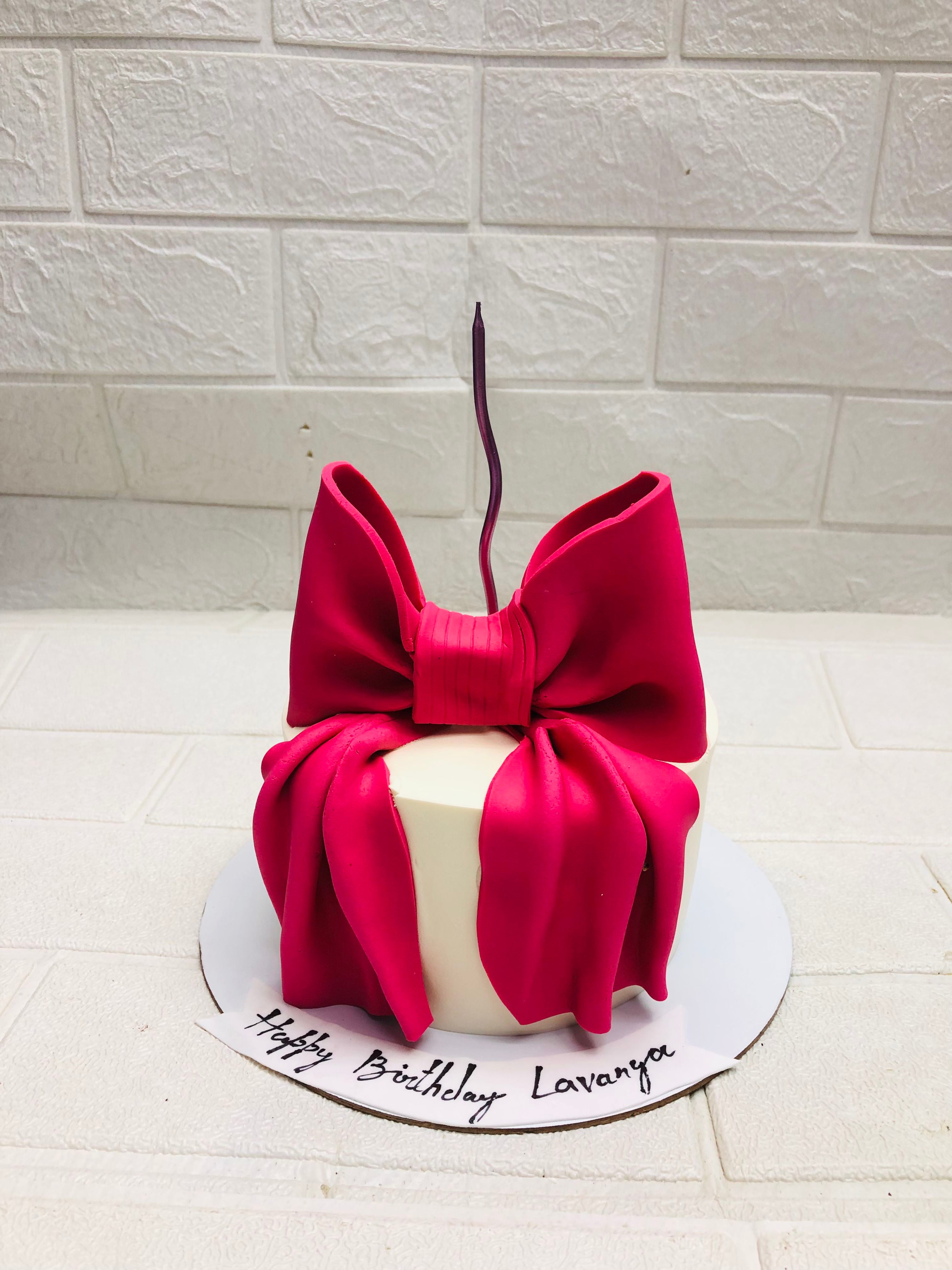 Lavanya’s Elegant Bow Cake