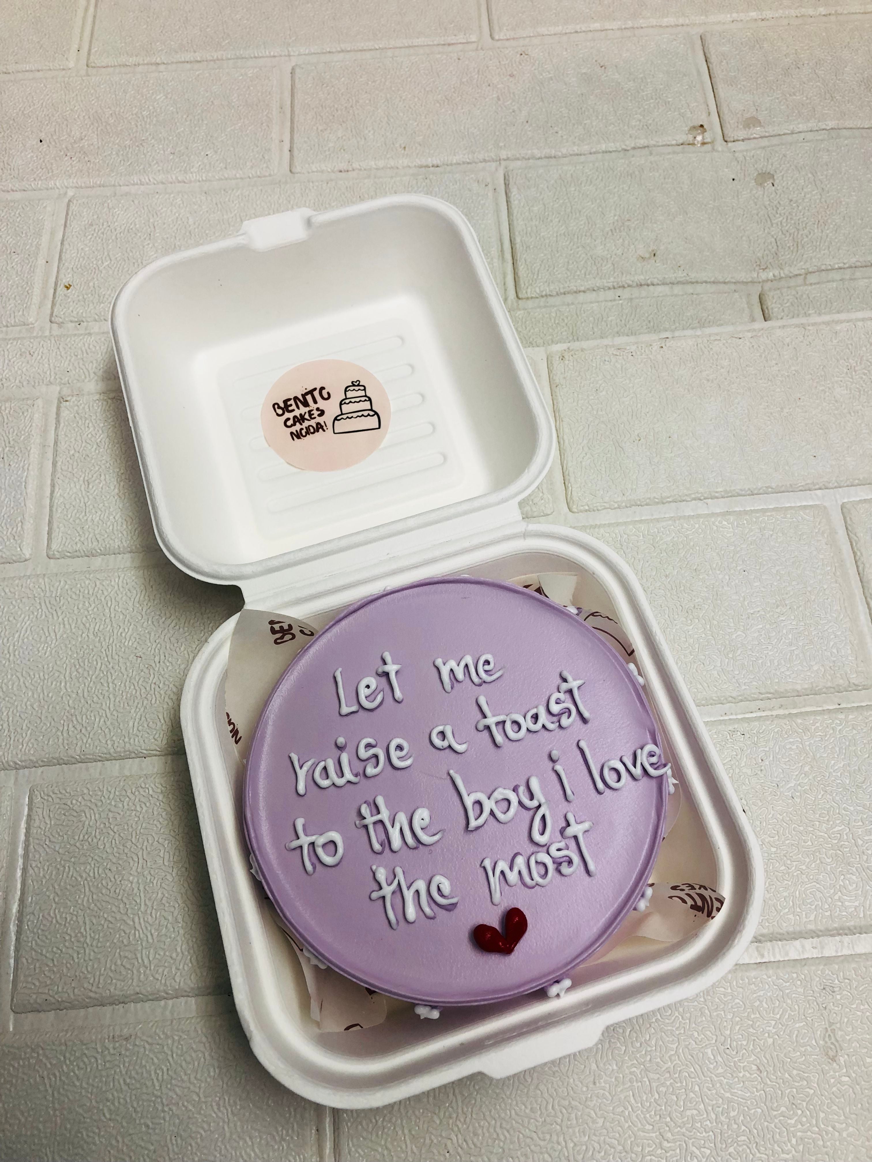 Love Toast Bento Cake