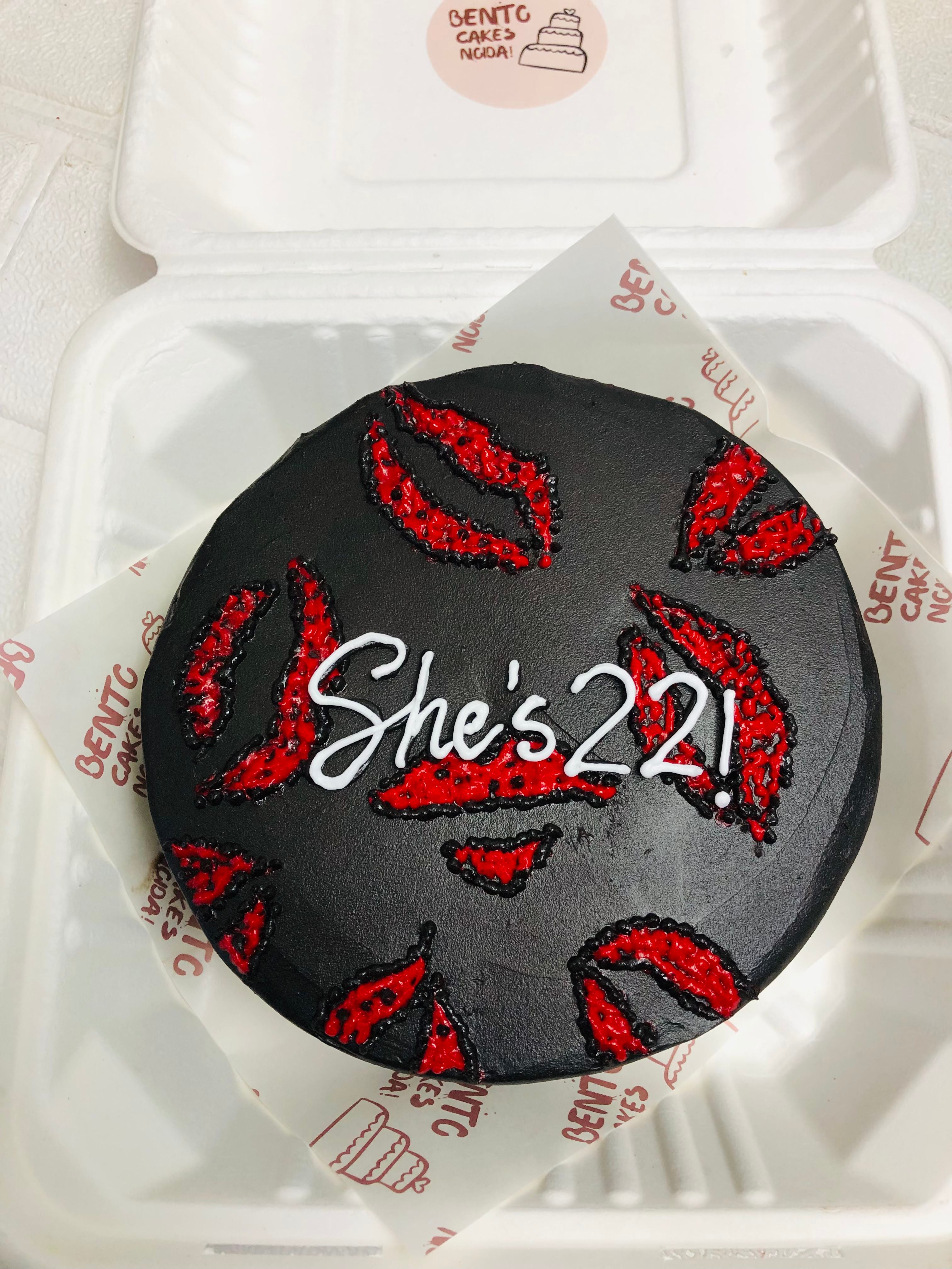She’s 22 Glam Bento Cake
