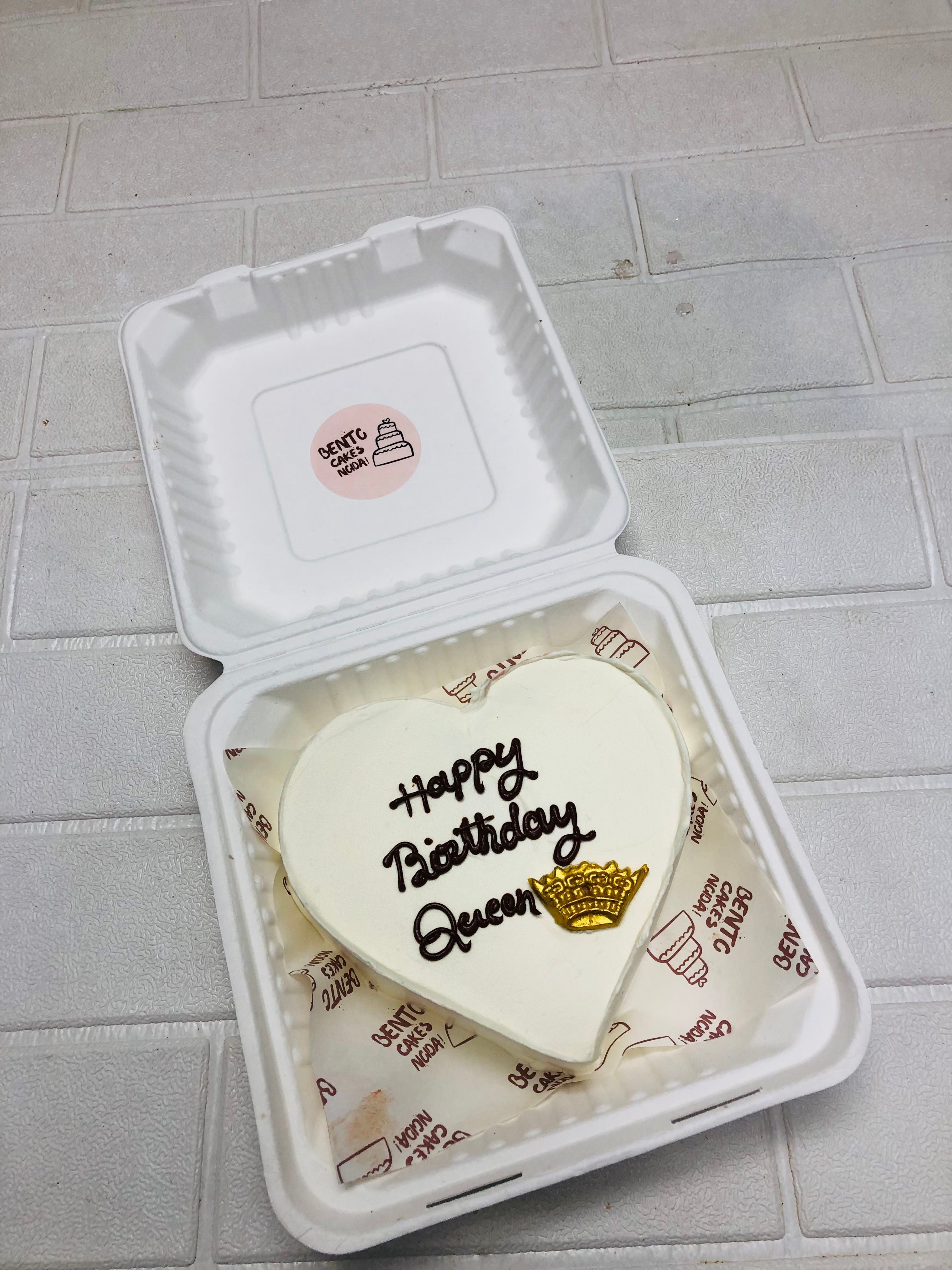 Queen’s Heart Crown Birthday Bento Cake