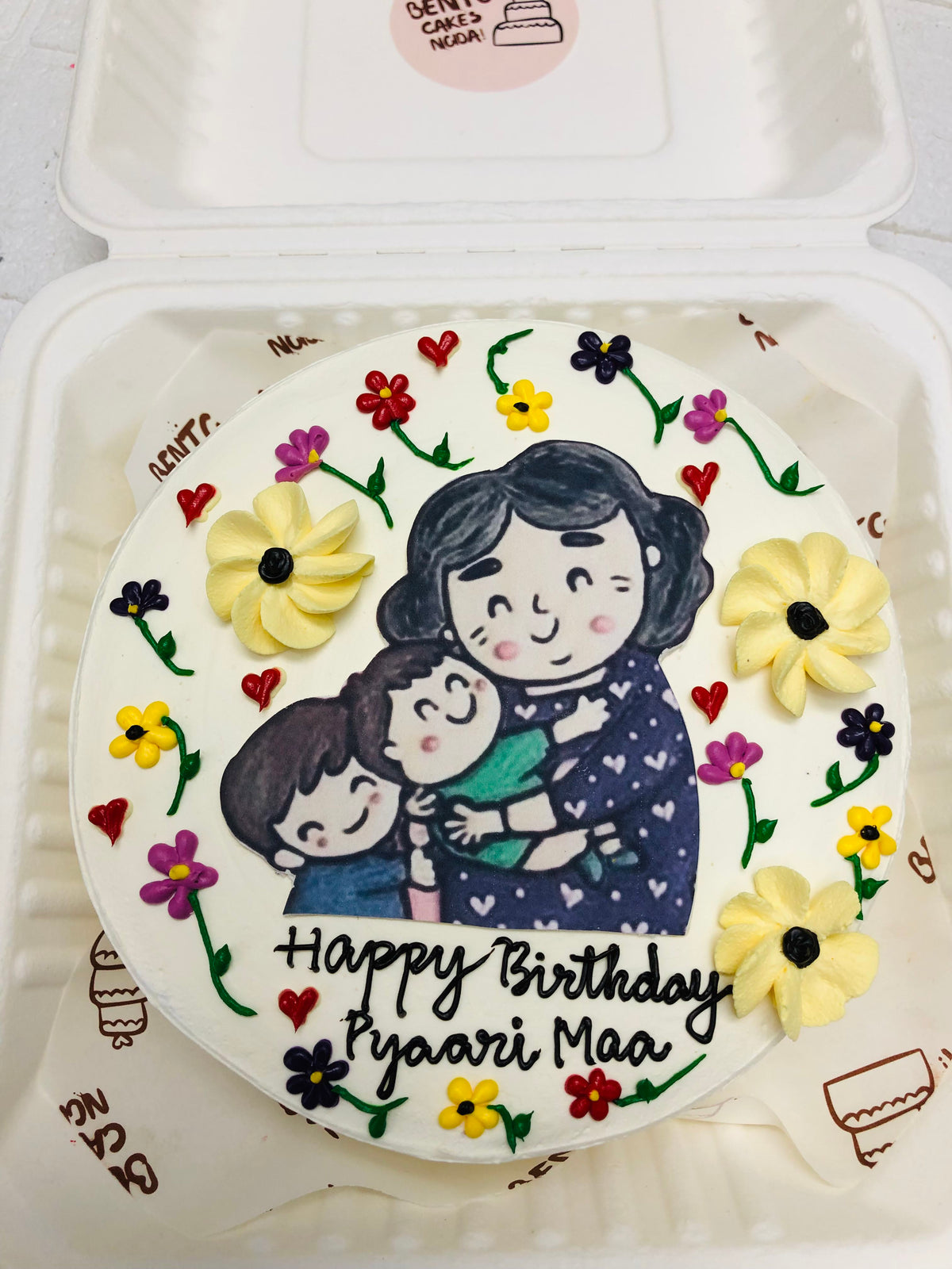 Pyaari Maa theme cake