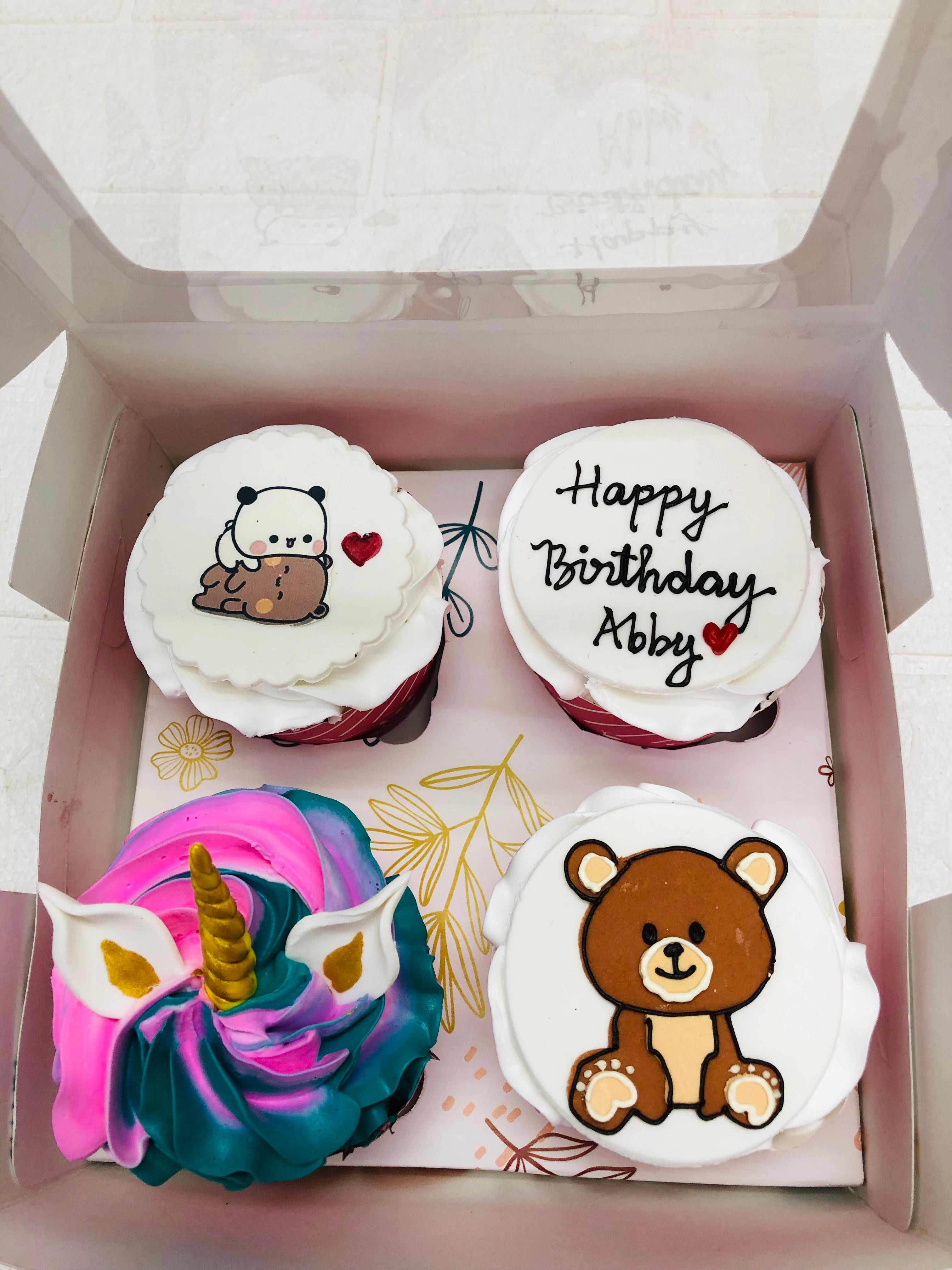 Hugging Bears, Unicorn cake