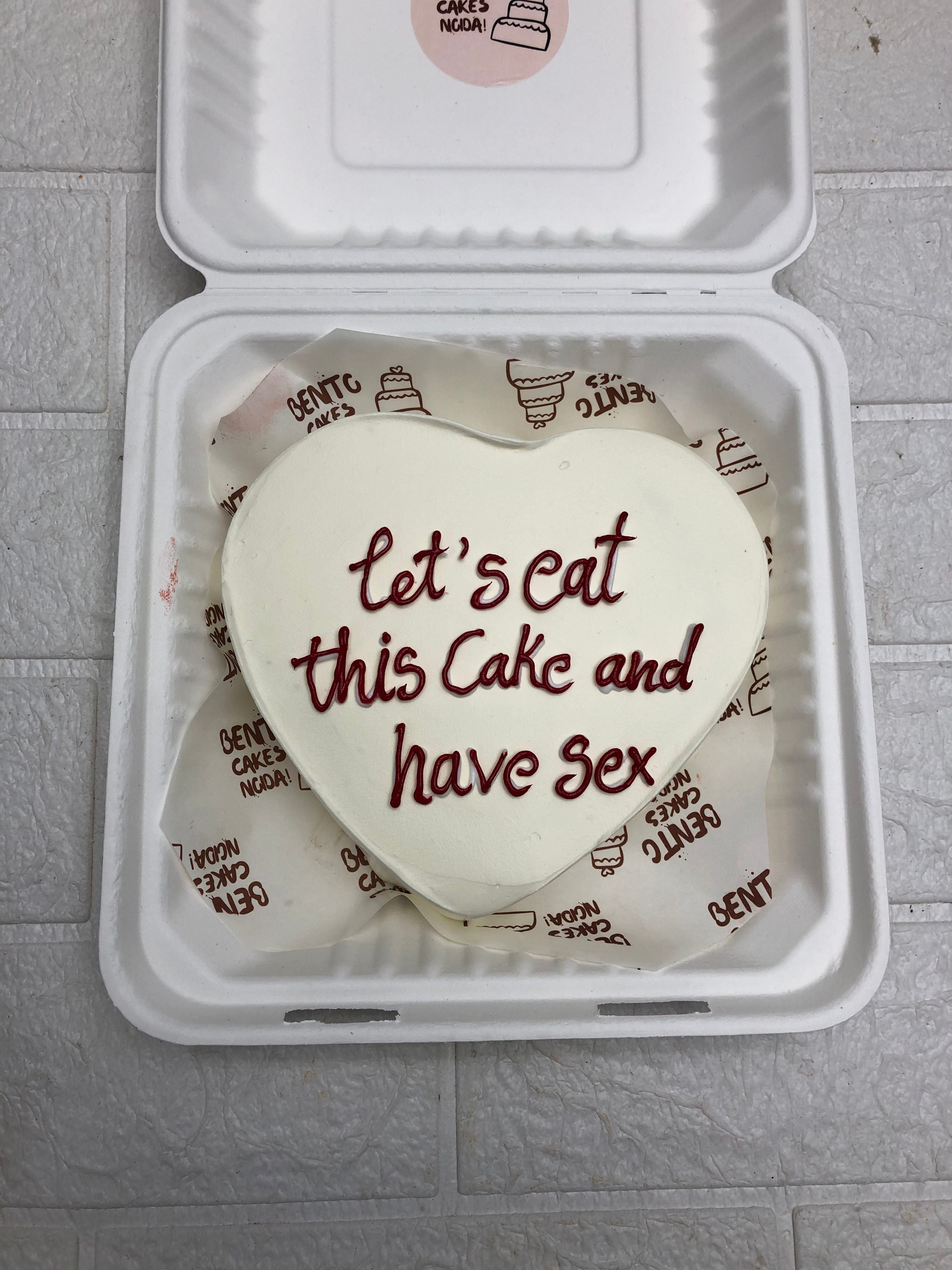 Heart-Shaped Romantic Bento Cake