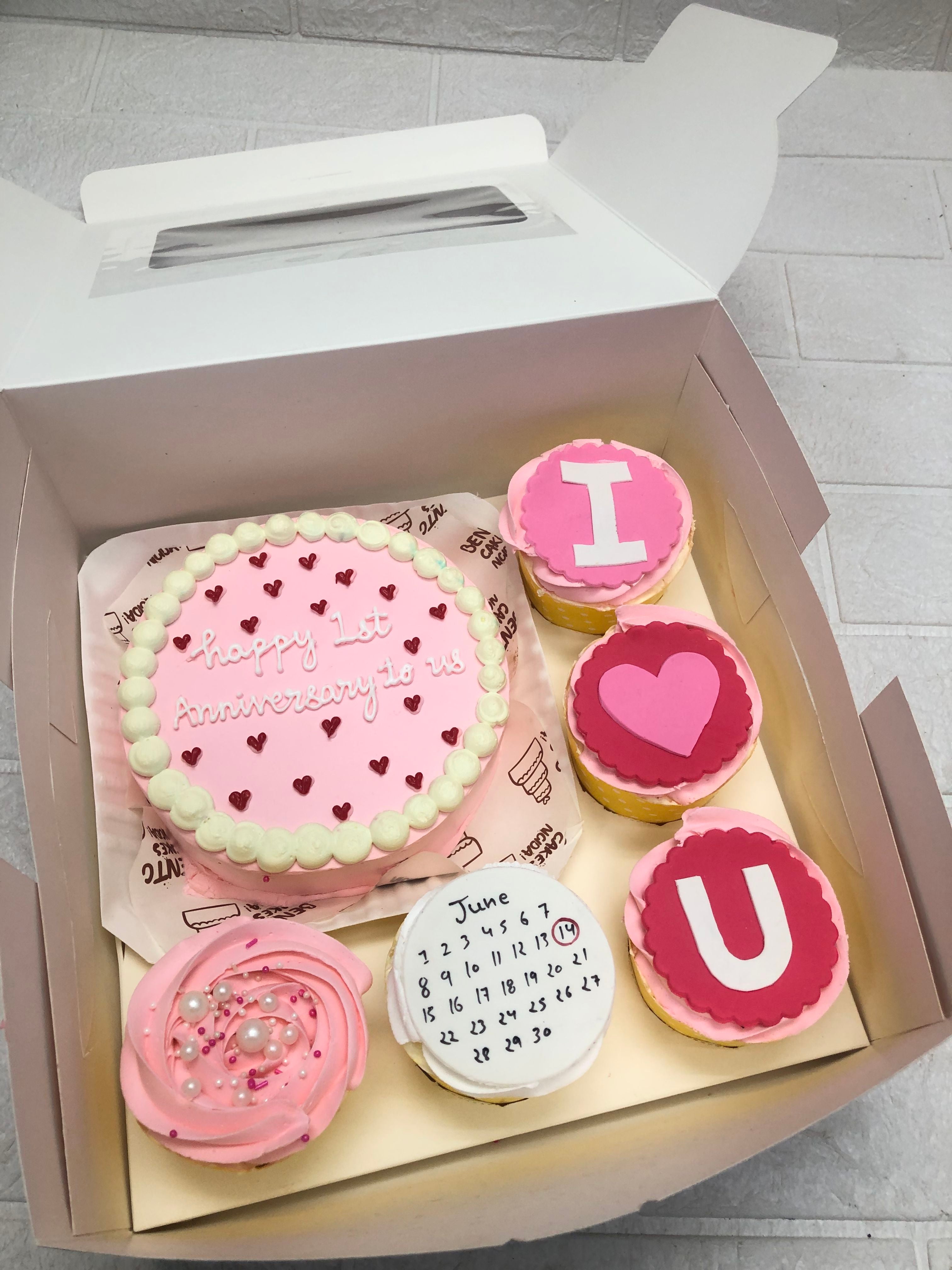 Pink Anniversary Bento Cake Set