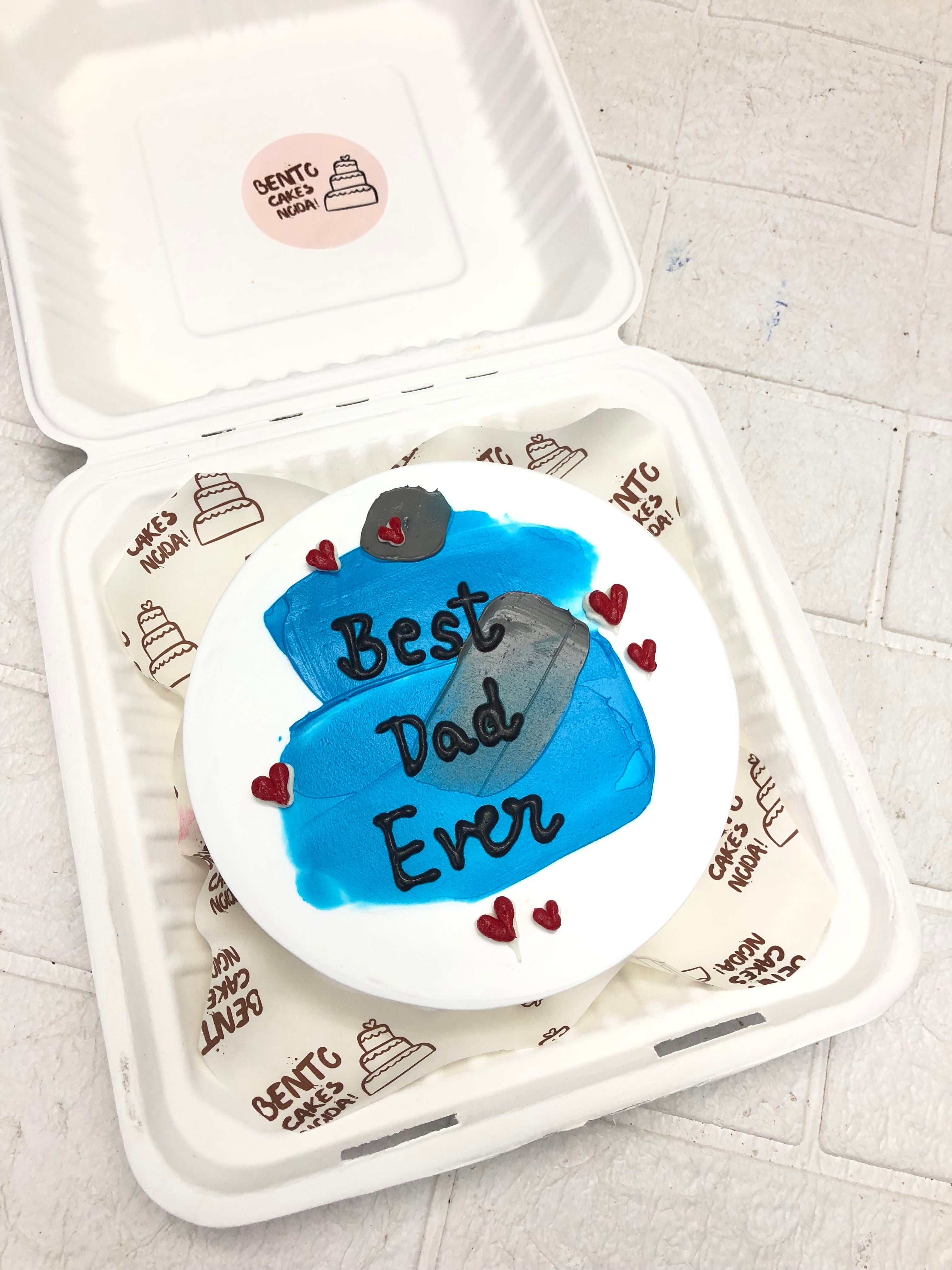 White with Blue father’s Bento Cake
