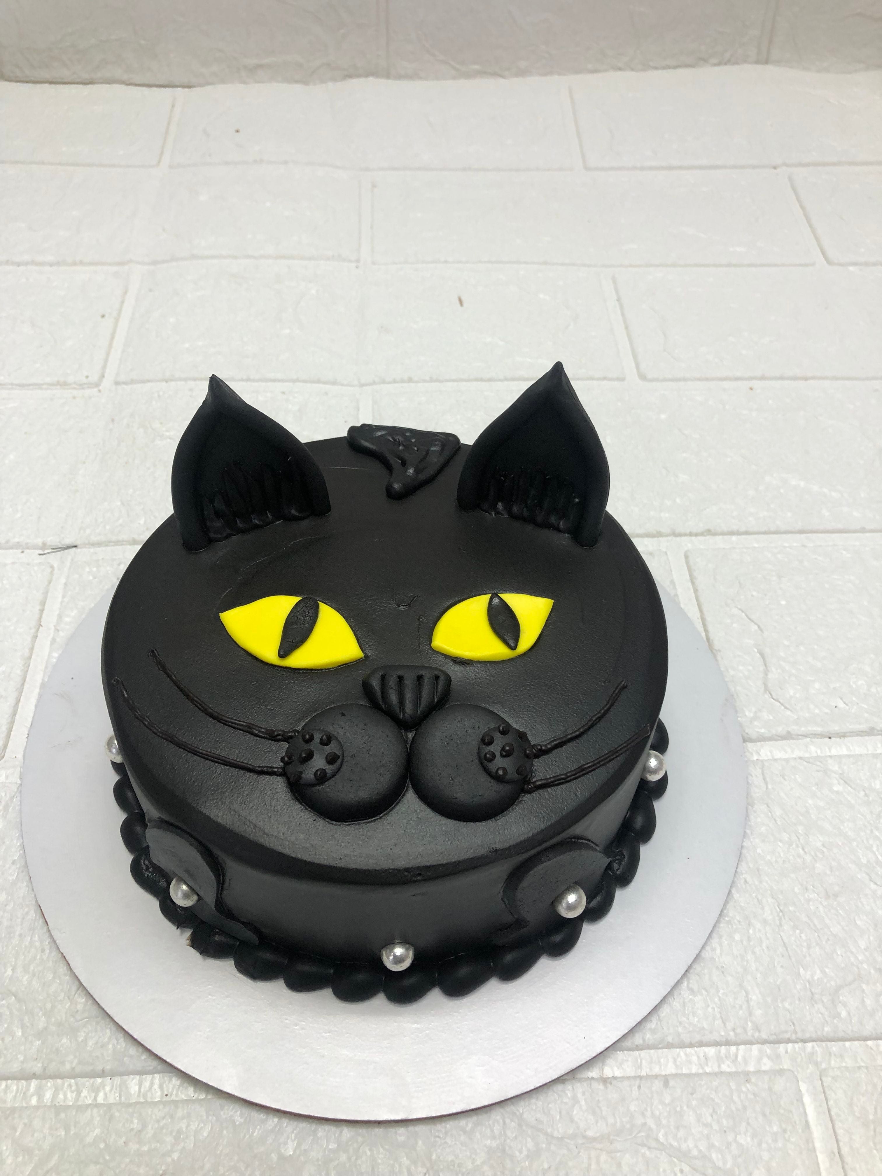 Black Cat Cake