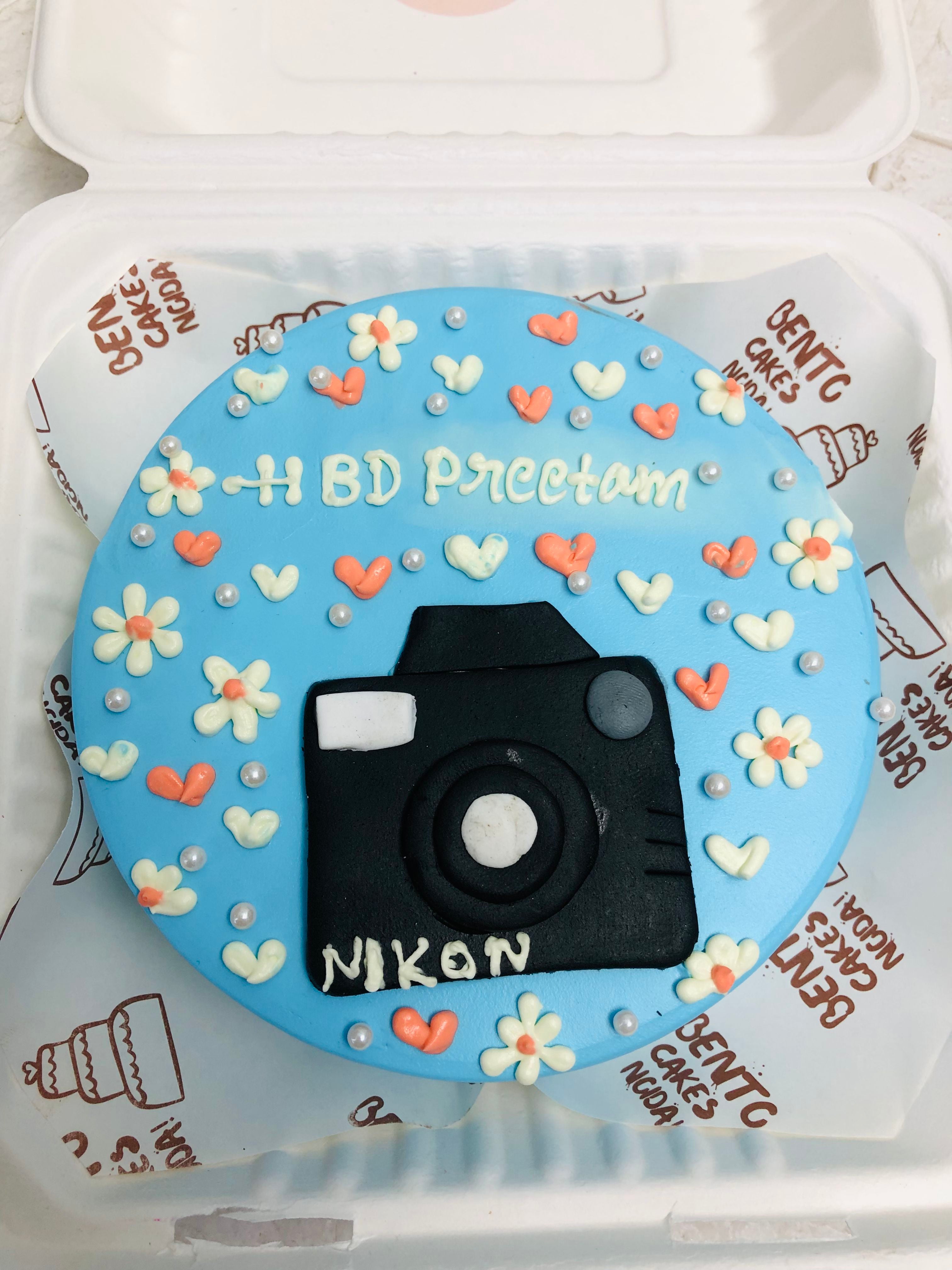 Photography-Themed Birthday Cake