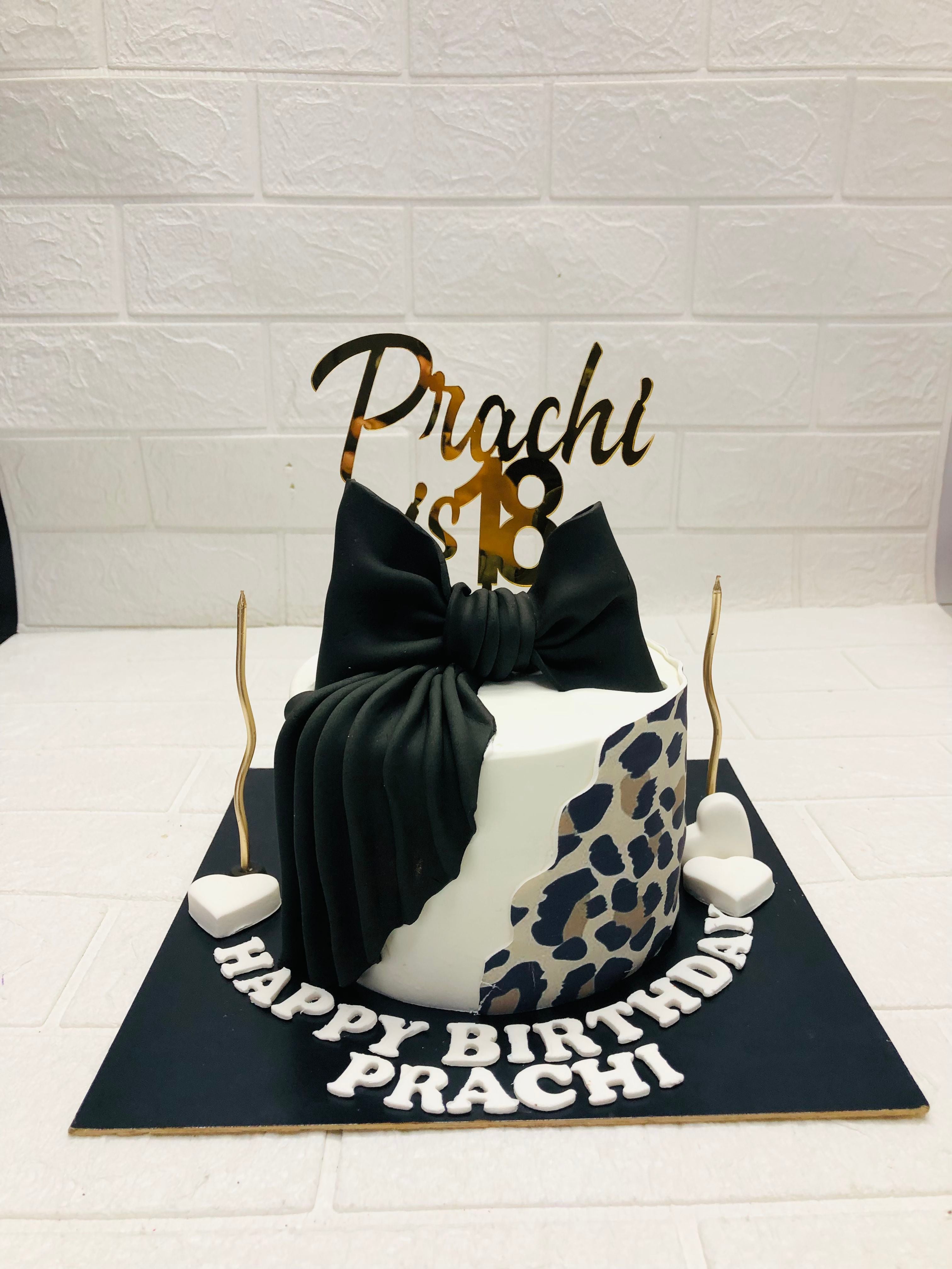 White Fondant with Leopard Print cake