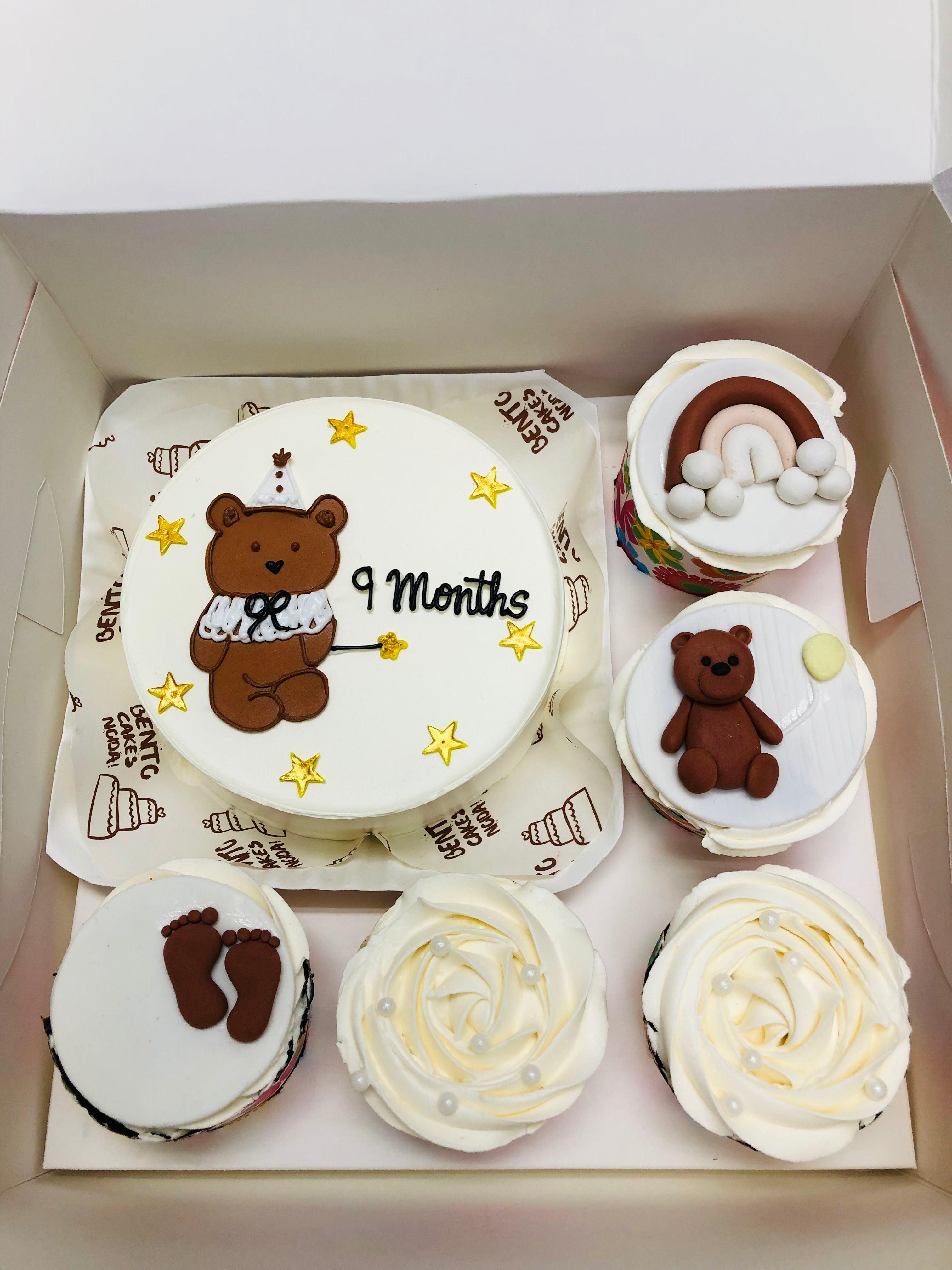 9-Month Baby Cake combo