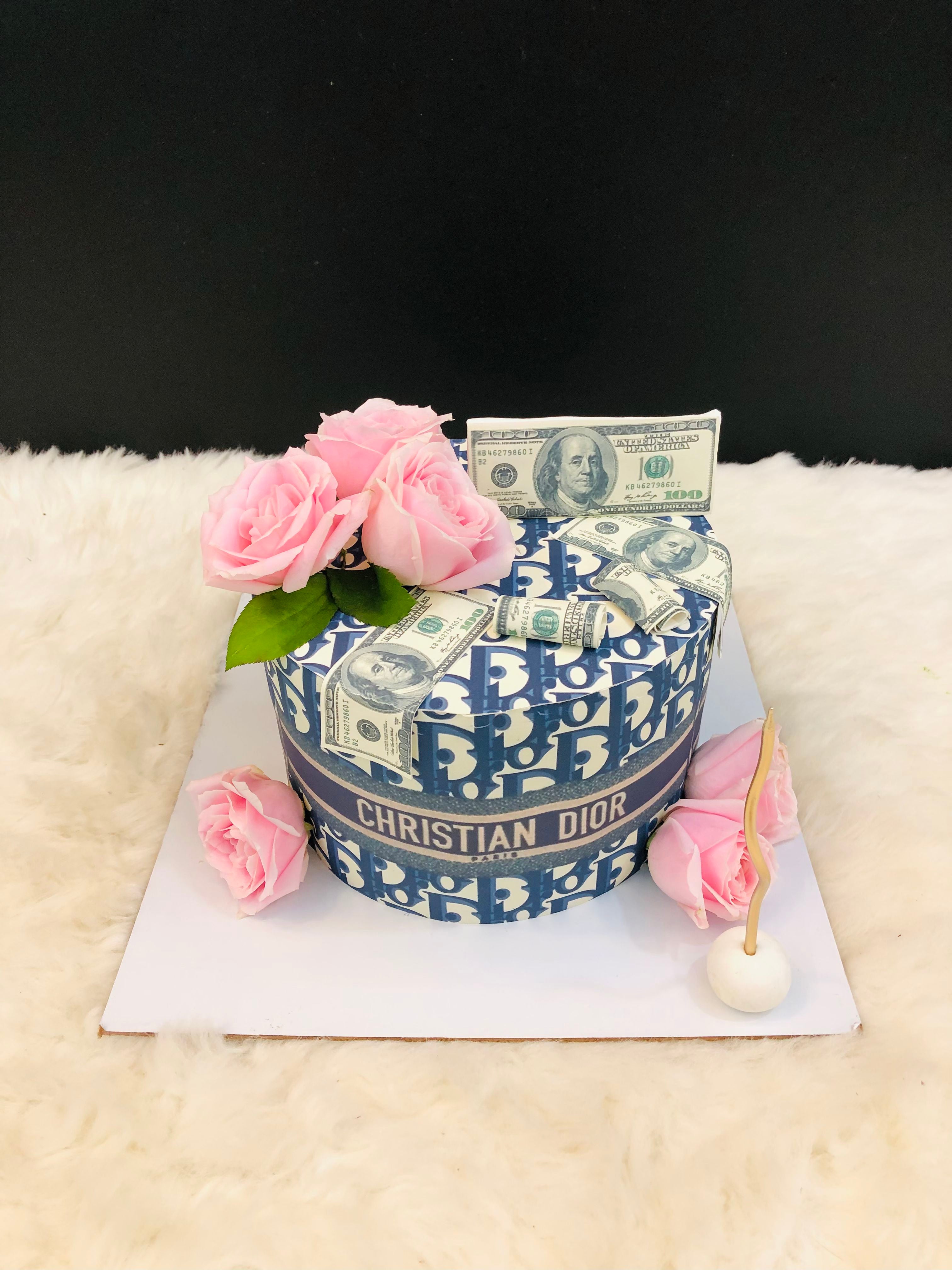 Christian Dior theme cake