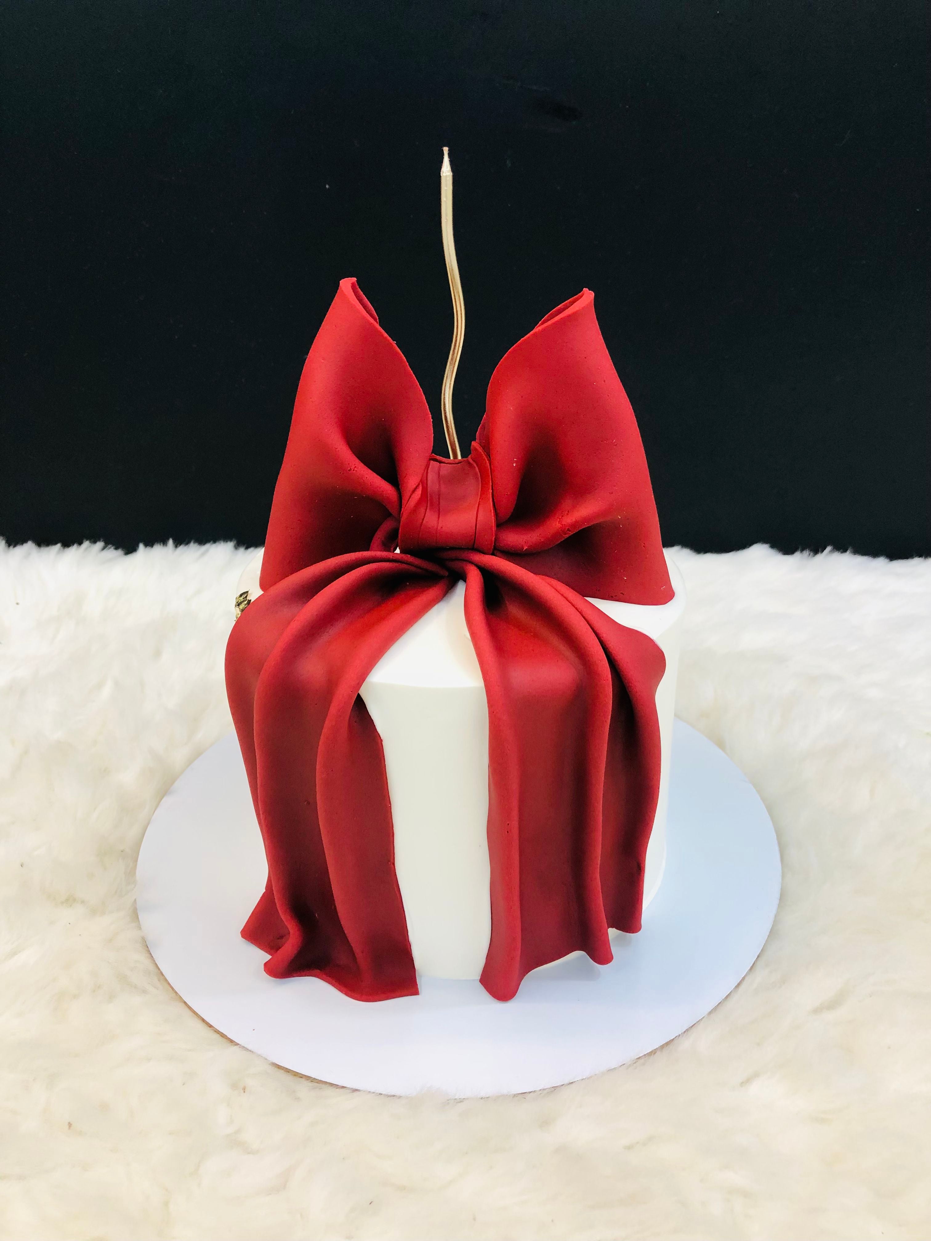 Red Fondant Bow cake