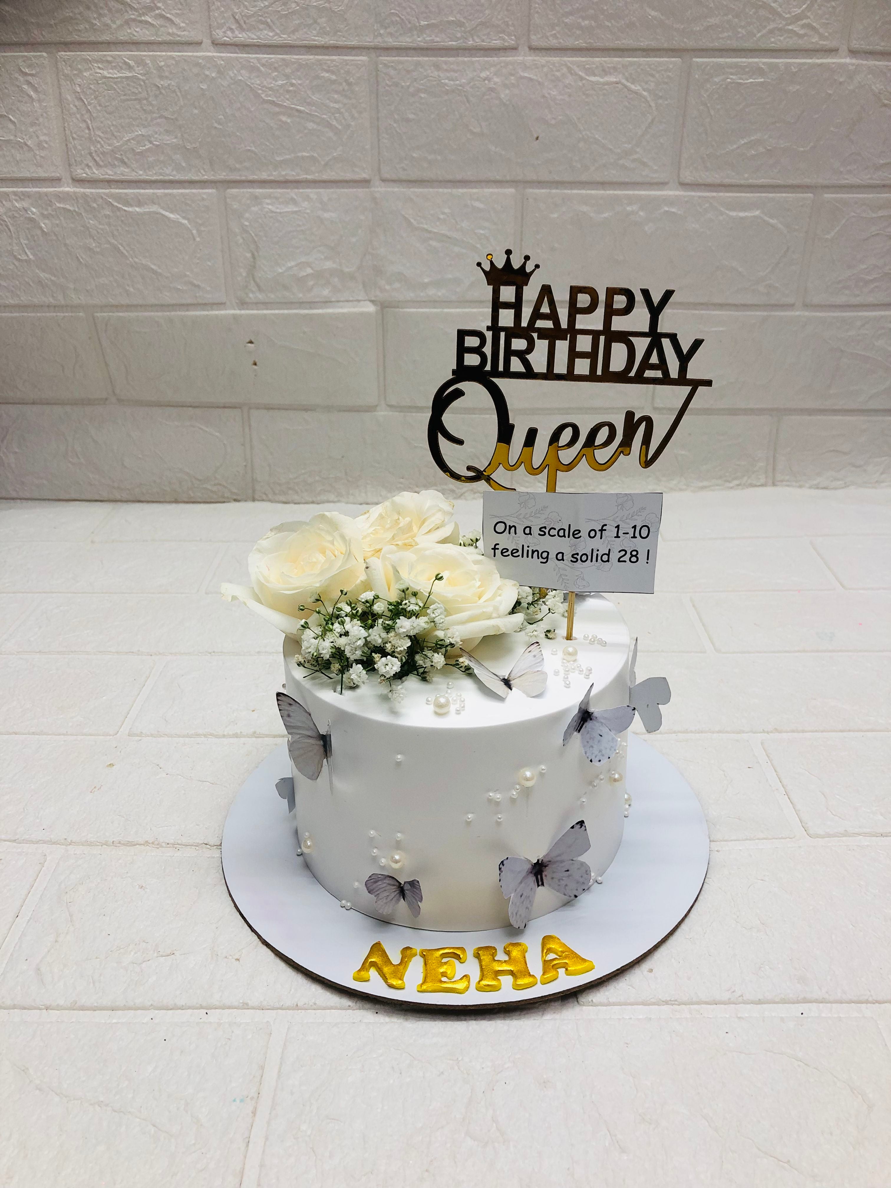 White with Roses, Butterflies, Pearls cake