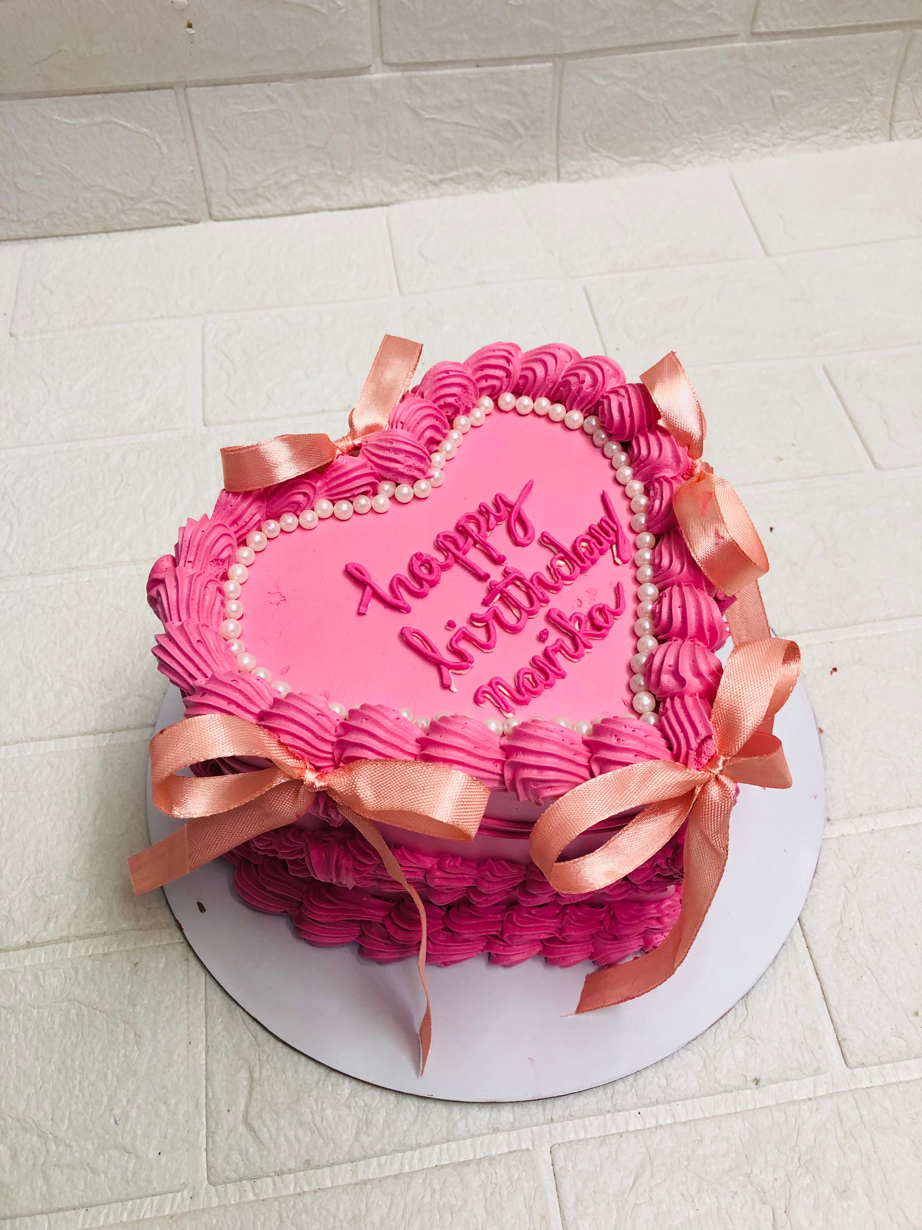 Pink Base with Bows, Pearls cake