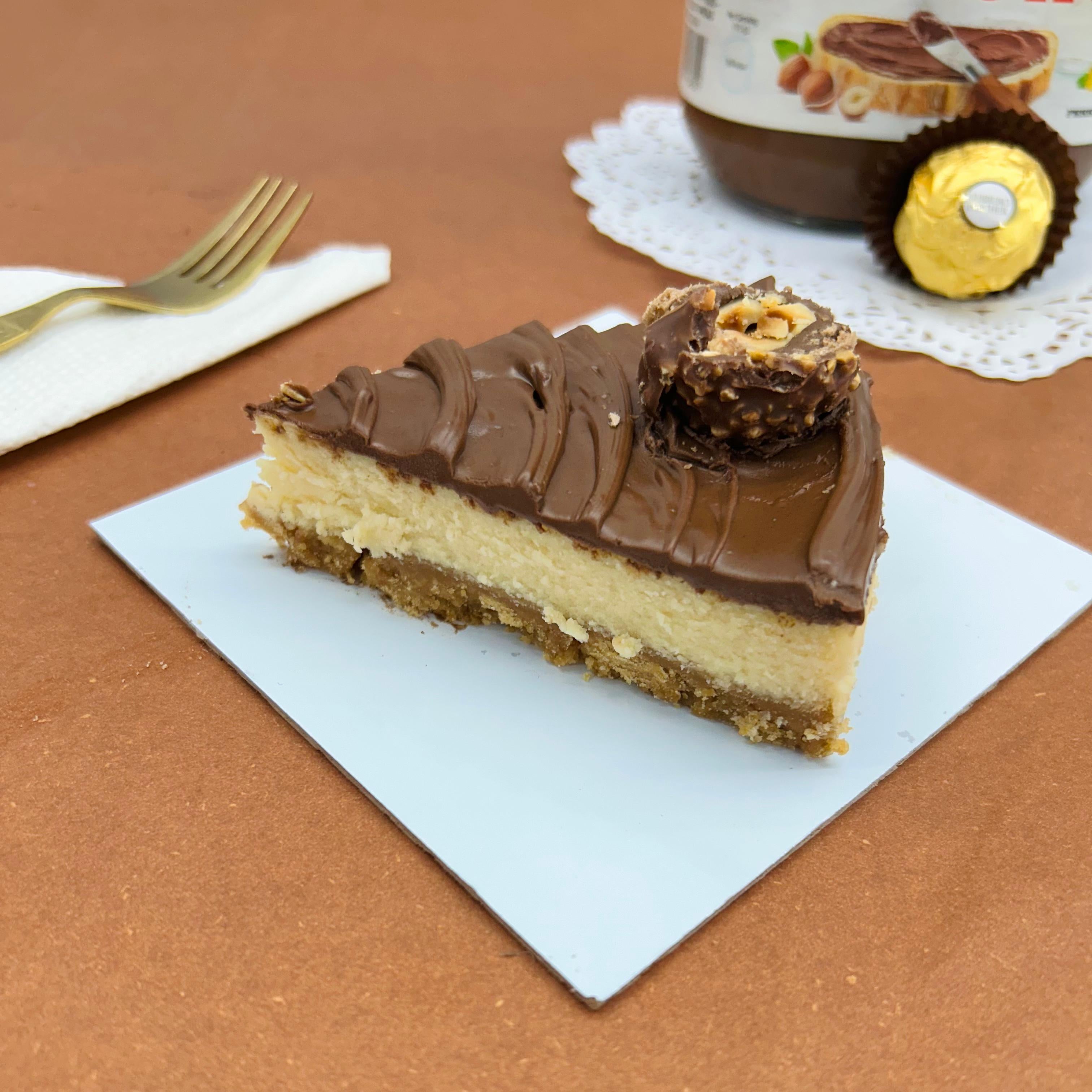 A Nutella cheesecake slice made with fresh Nutella chunks and cream.