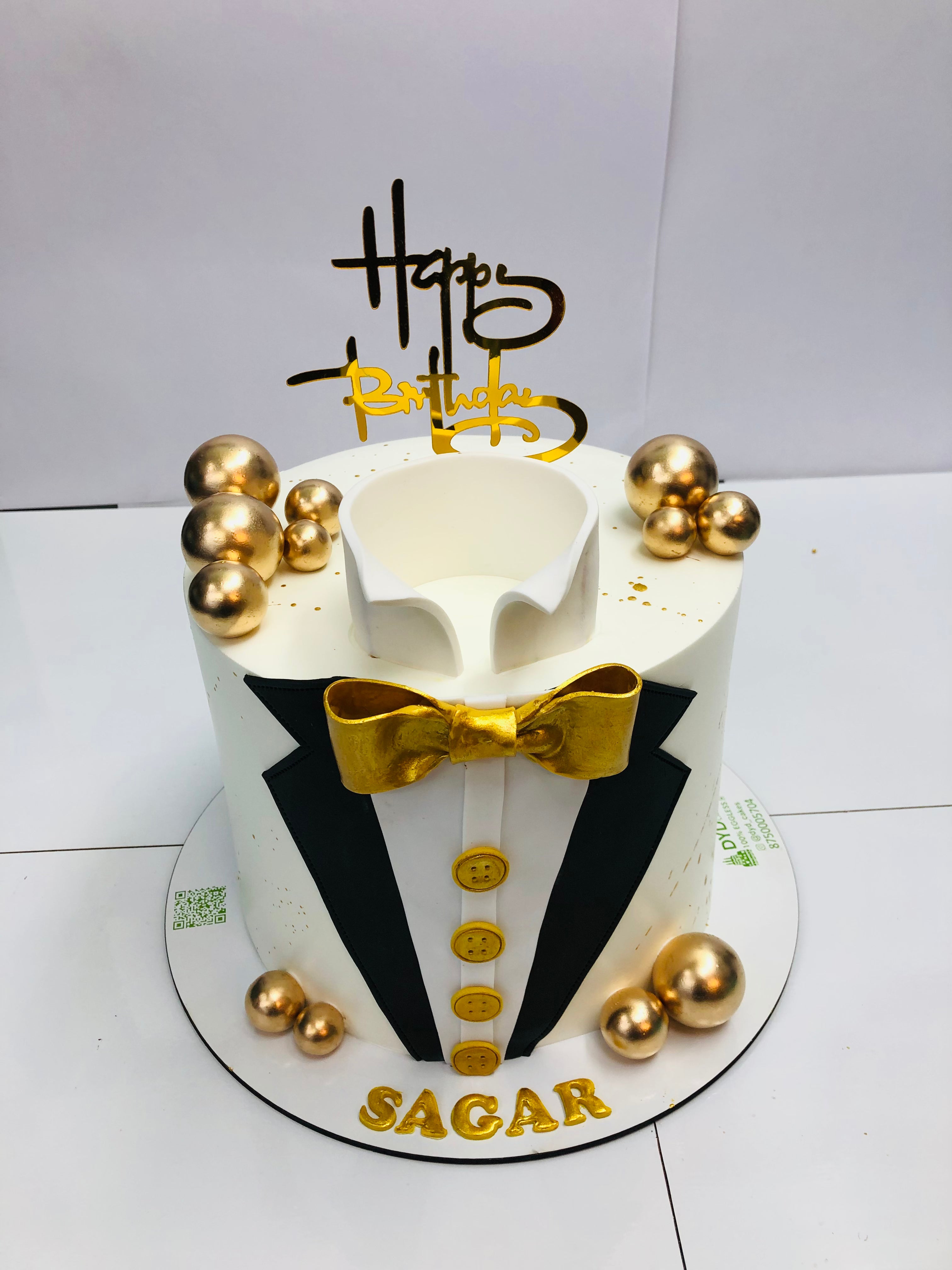 Tuxedo Theme Men's Birthday Cake