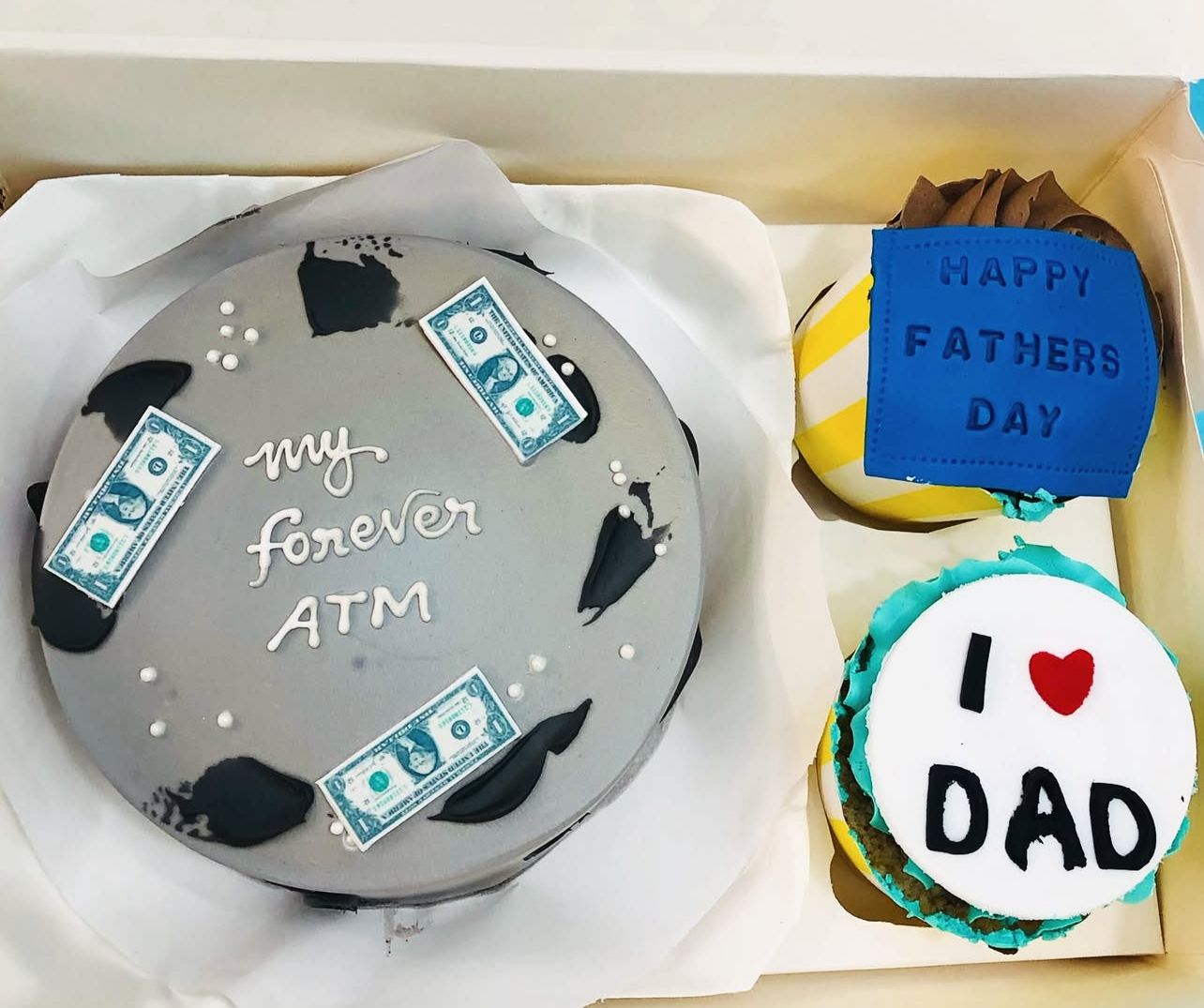 Fun Forever ATM Father's Day Bento Mini Combo