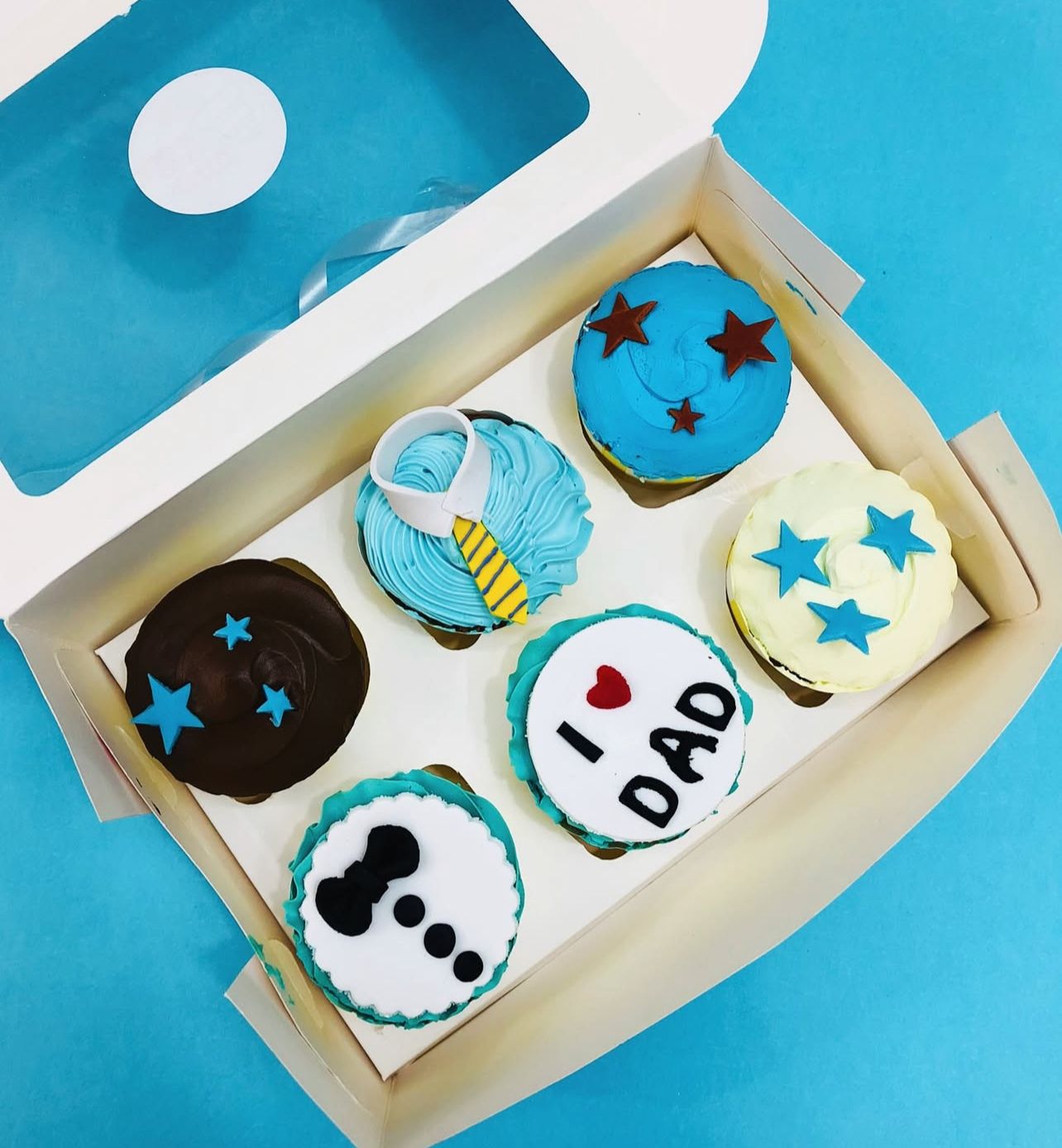 Father's Day Colourful Cupcakes ( Set of 6)
