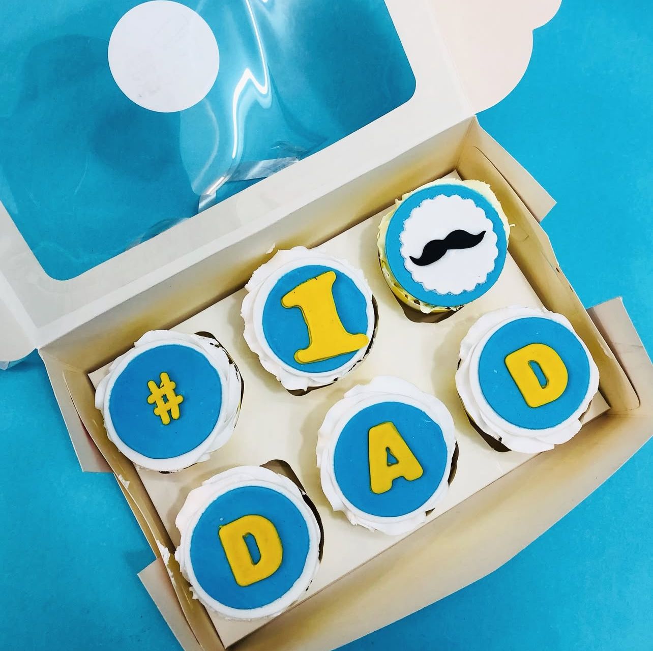 #1 Dad  Cupcakes ( Set of 6)