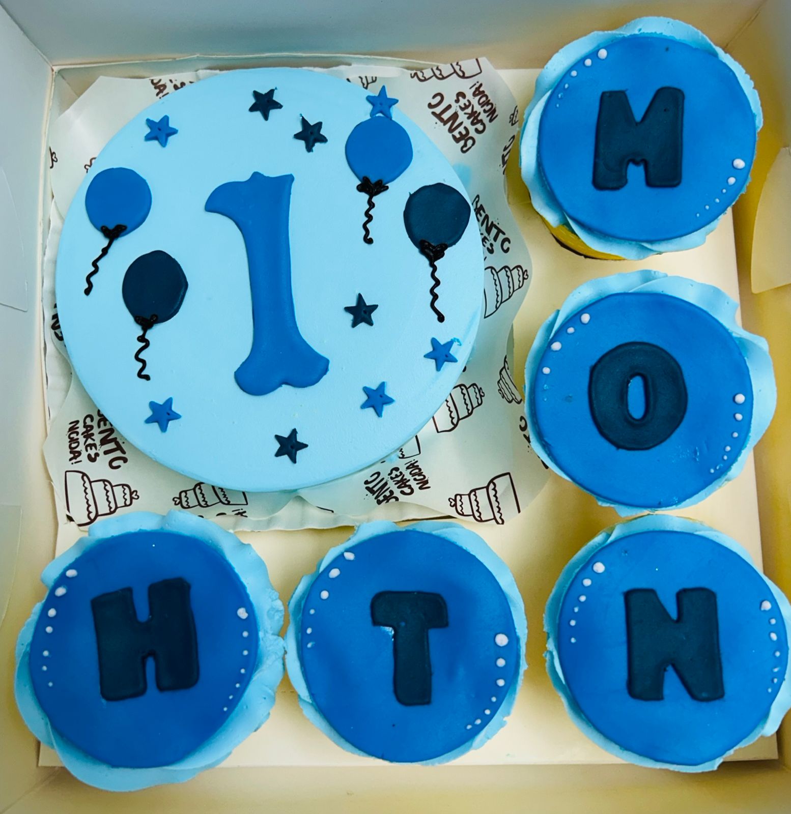 Blue Balloon 1 Month Celebration Bento combo