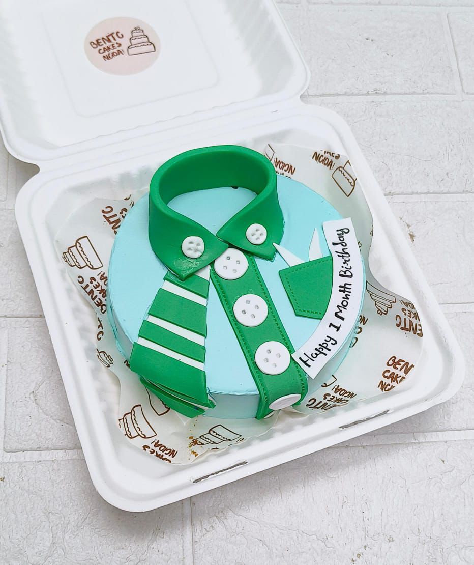 Little Gentleman 1-Month Bento Cake