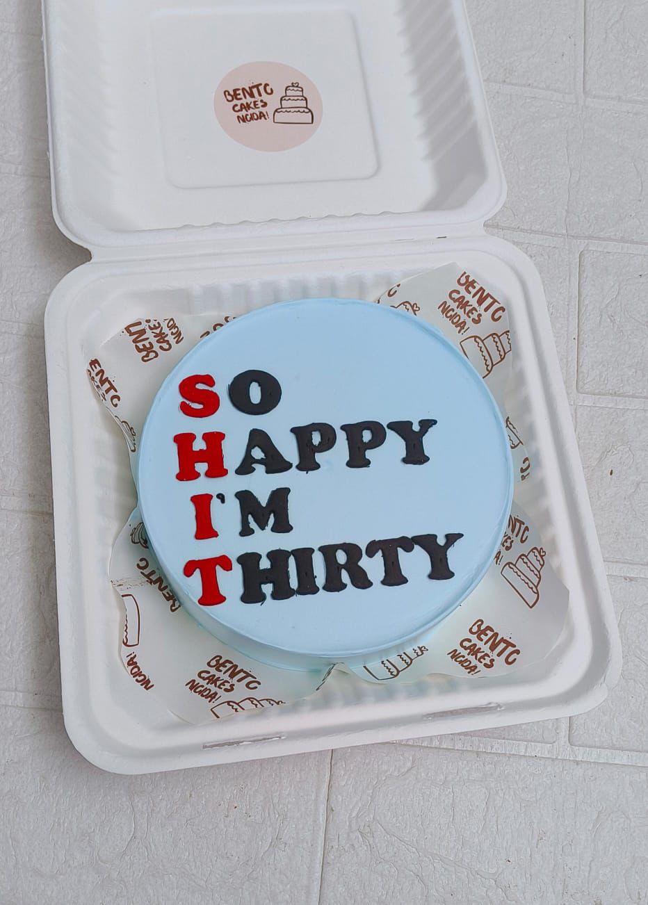 I'm Thirty theme blue Bento Cake