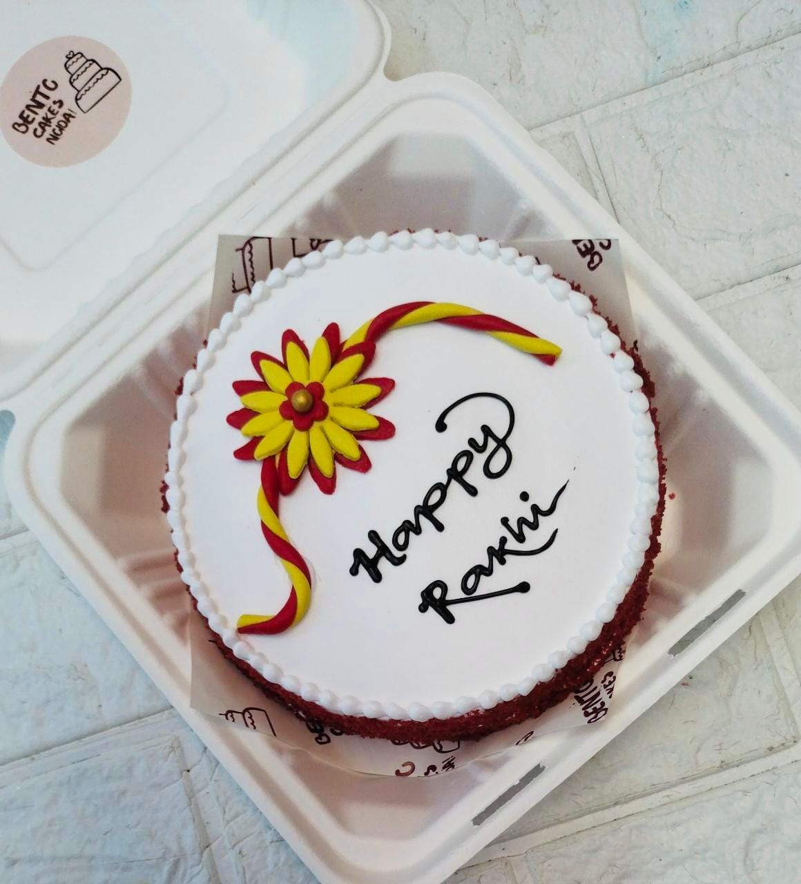 Bold Rakhi Design Cake
