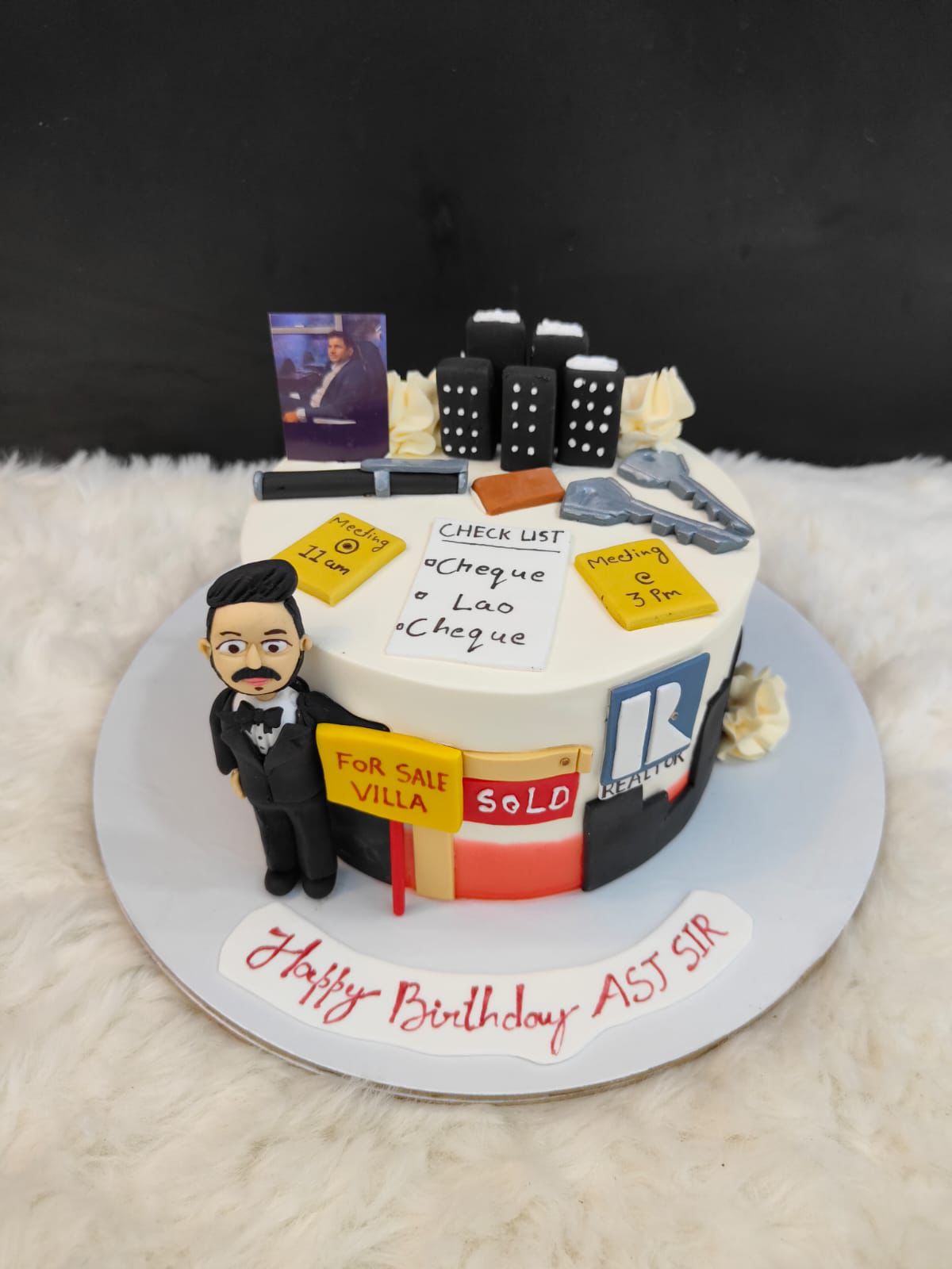 Real Estate Themed Cake