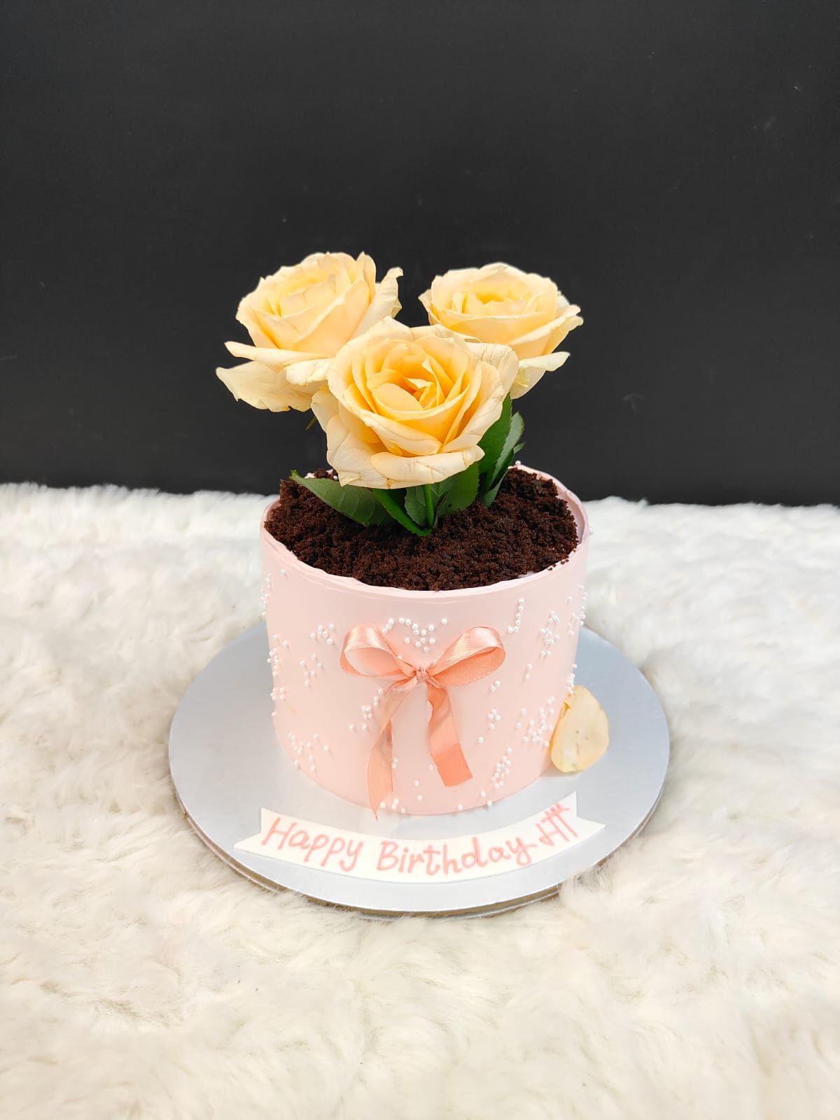 Romantic Floral & Pearl theme Cake