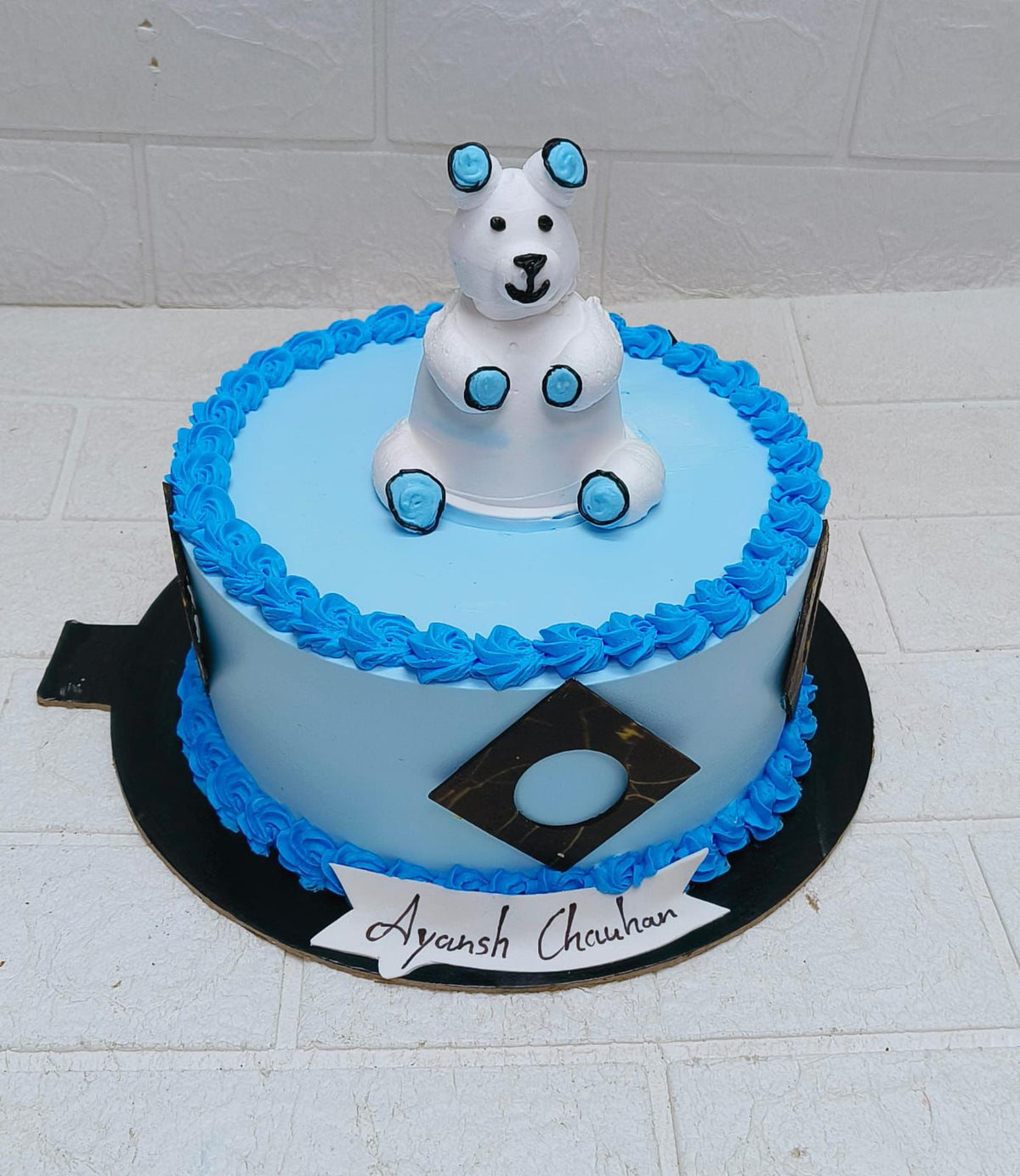 Royal Safari Cake
