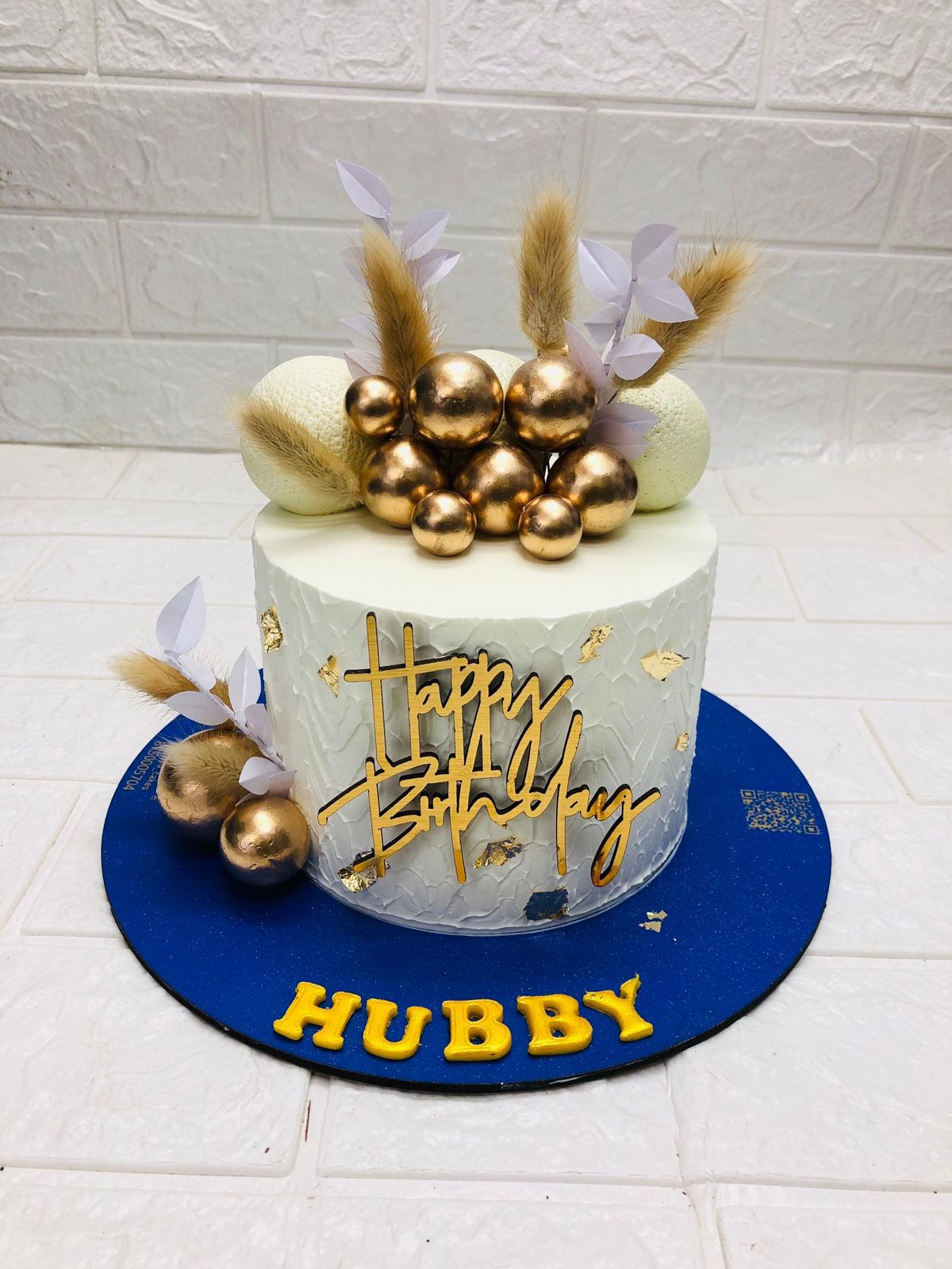Golden Whisper Luxe Birthday Cake
