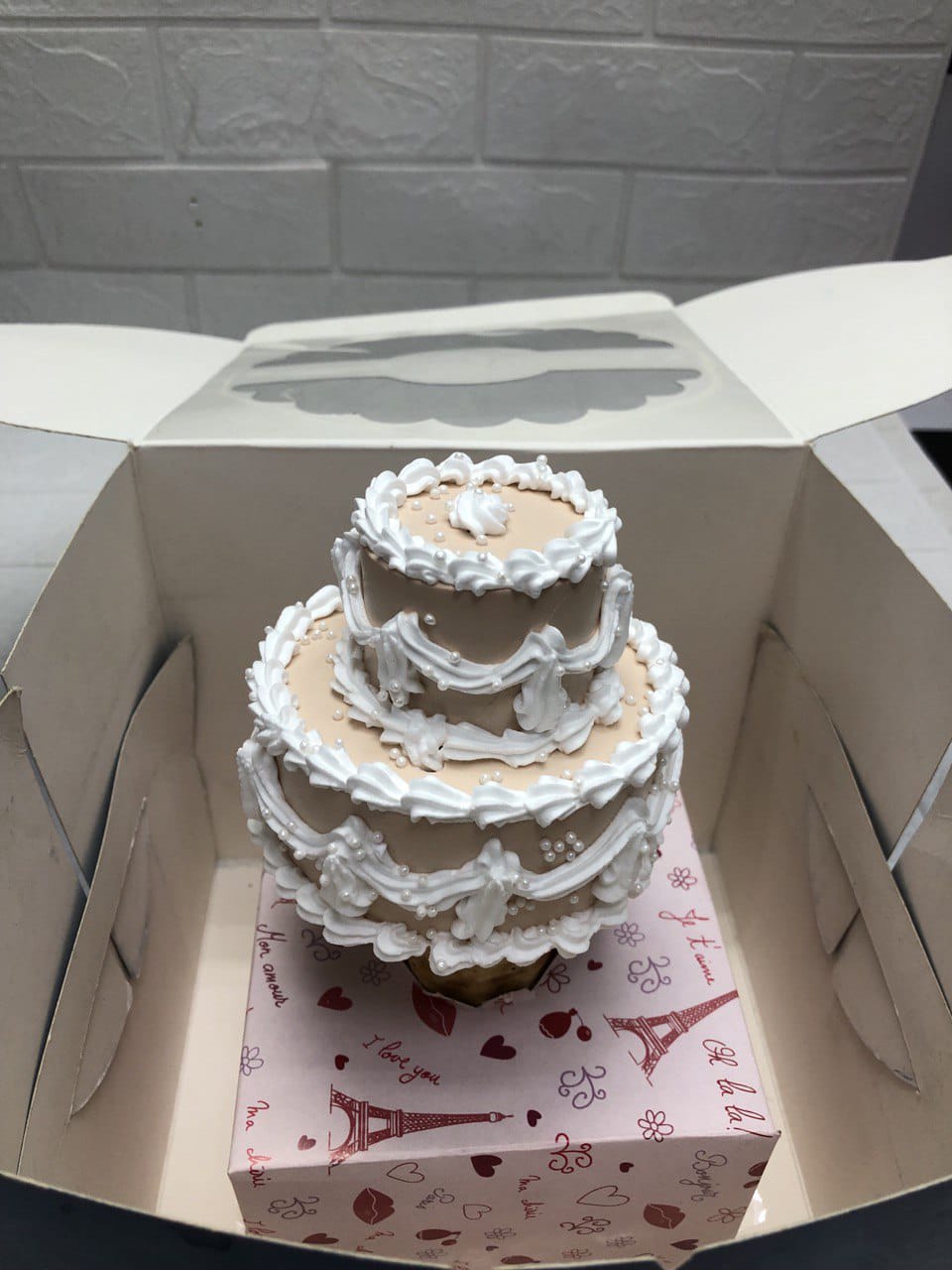 Mini Romantic White Frosting Cone Cake