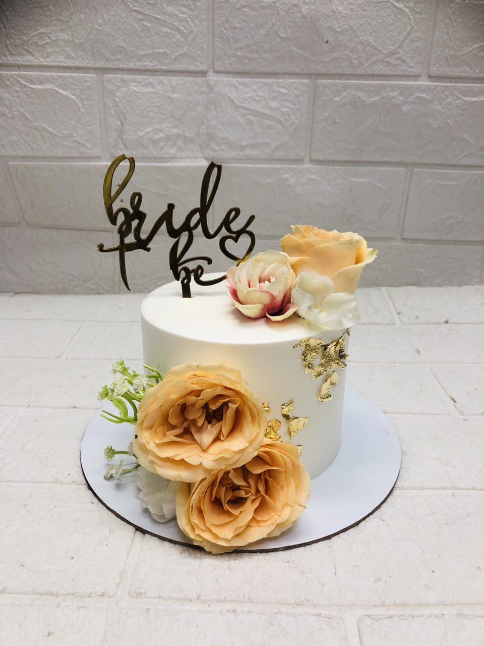 White with Floral Accents Cake