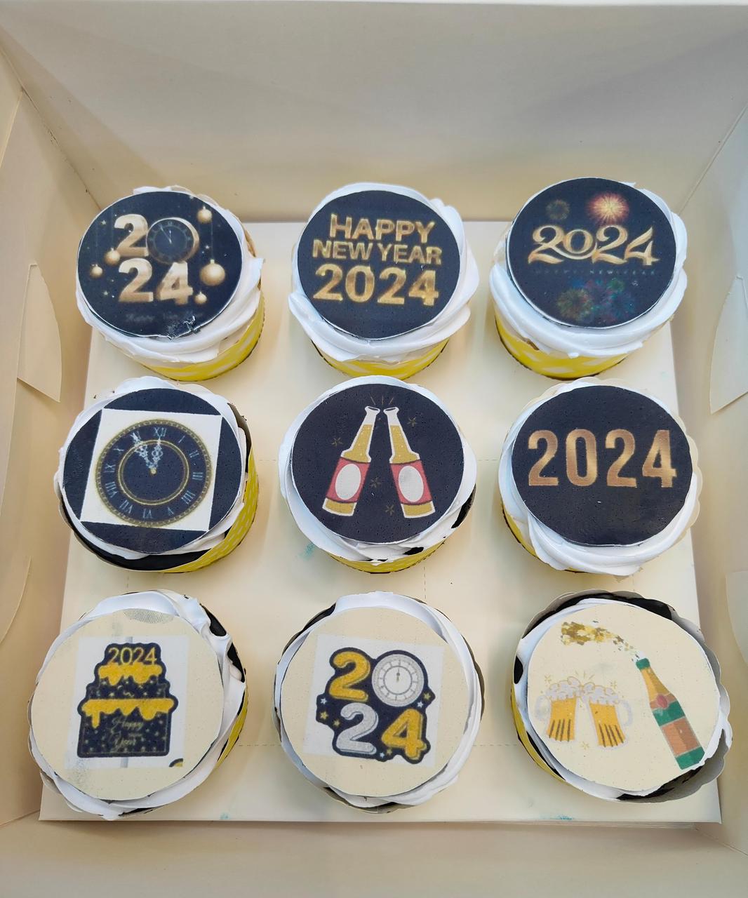 New Year 2024 Cupcake Box