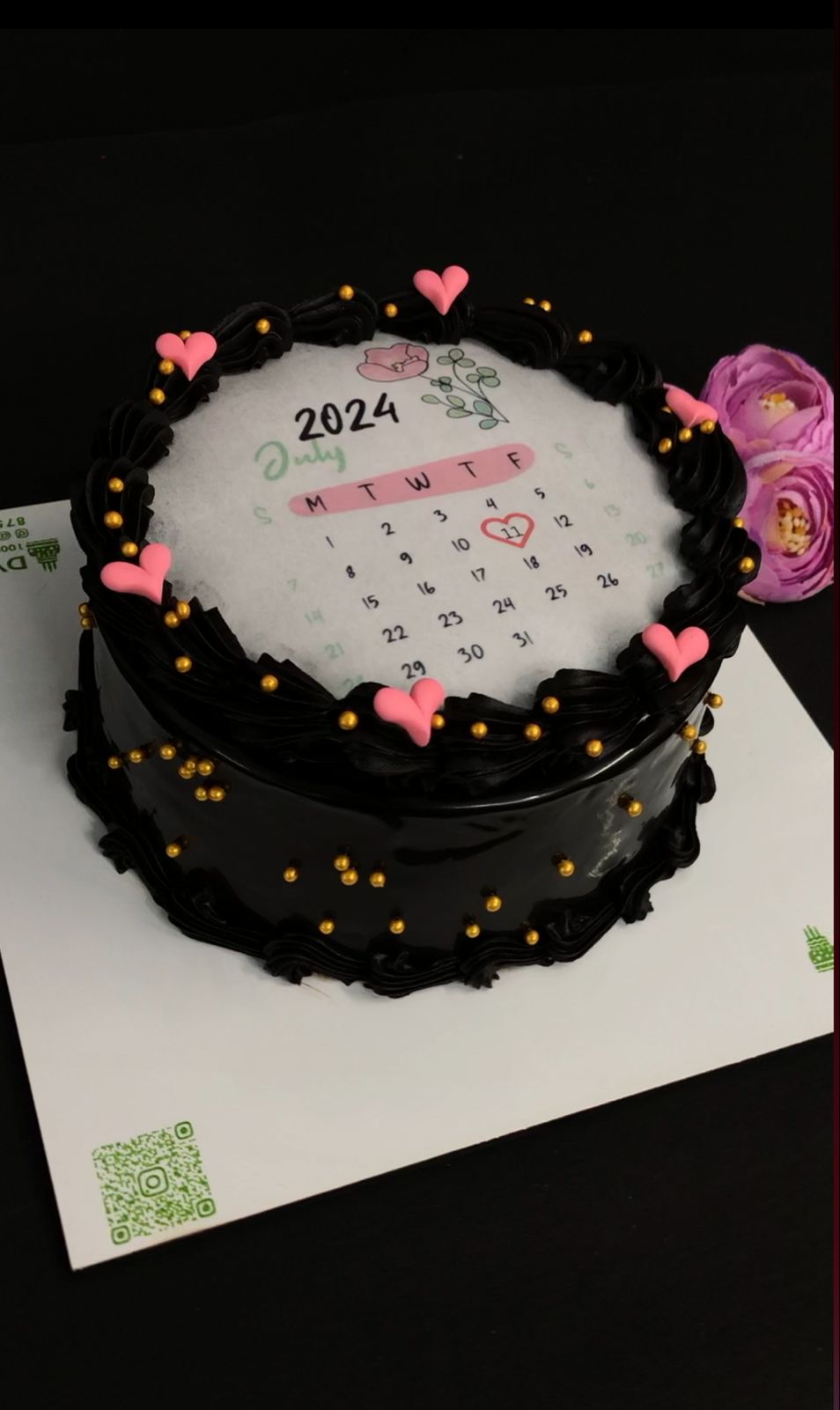Calendar Theme Black Fire Cake